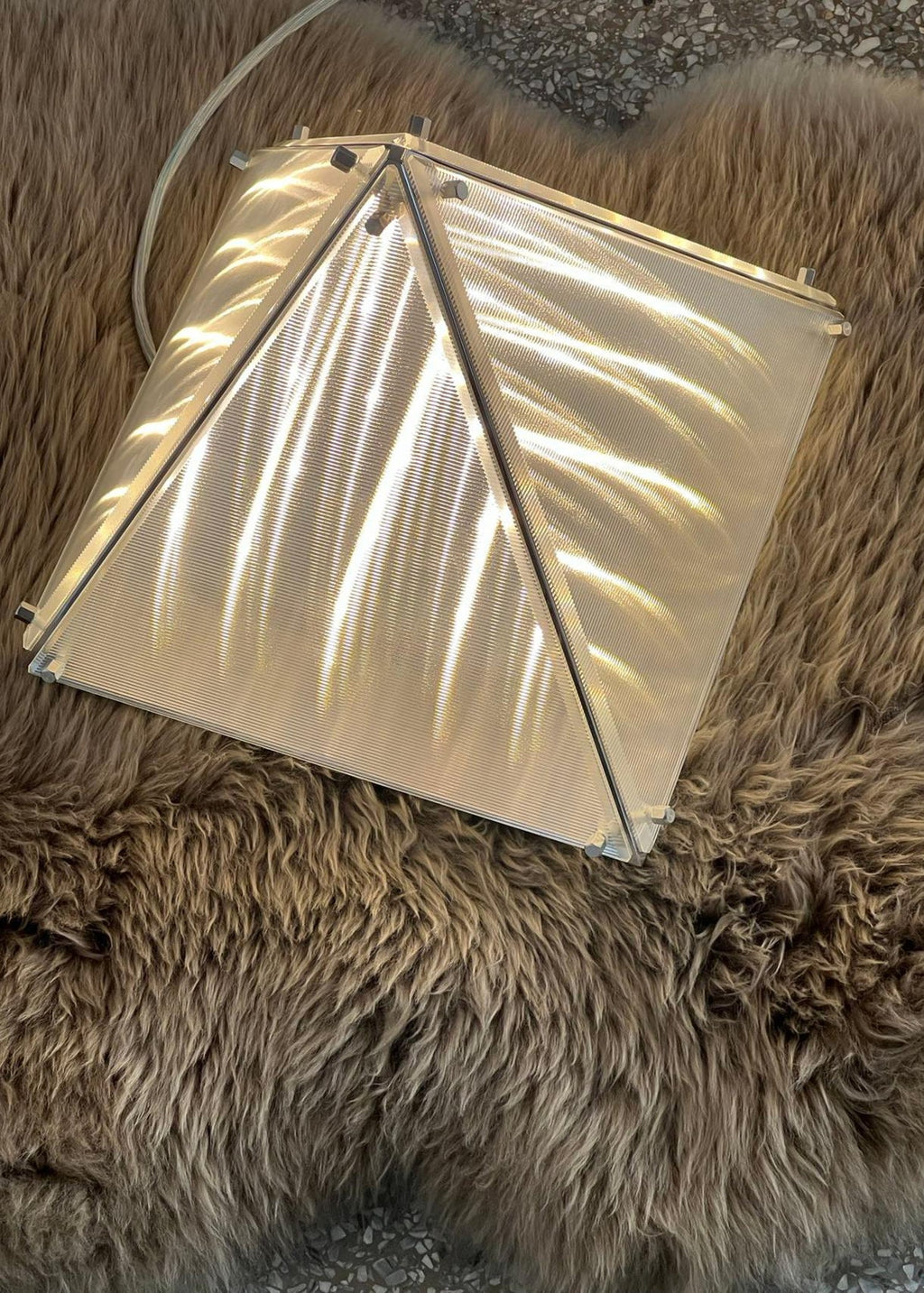 Fragment #04 Table Lamp