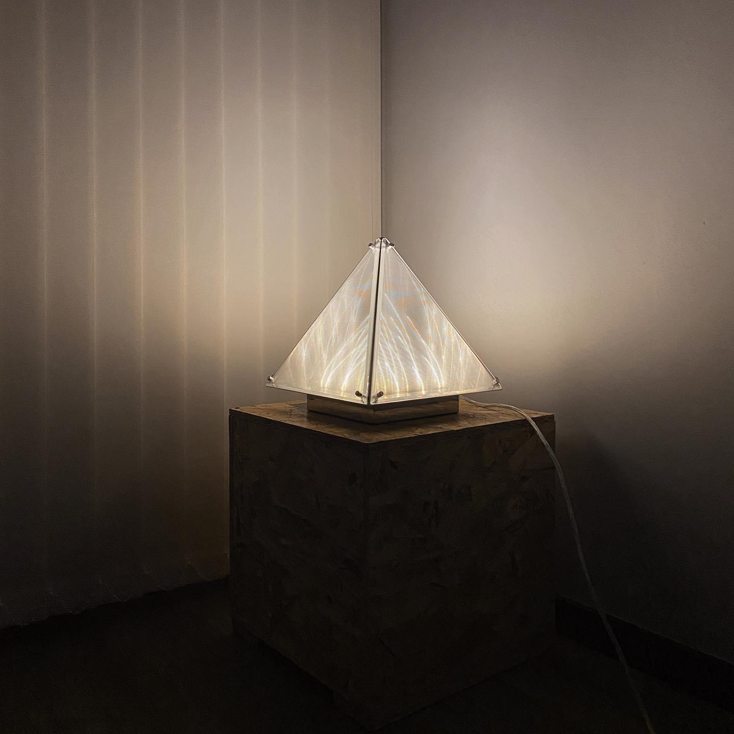 Fragment #04 Table Lamp