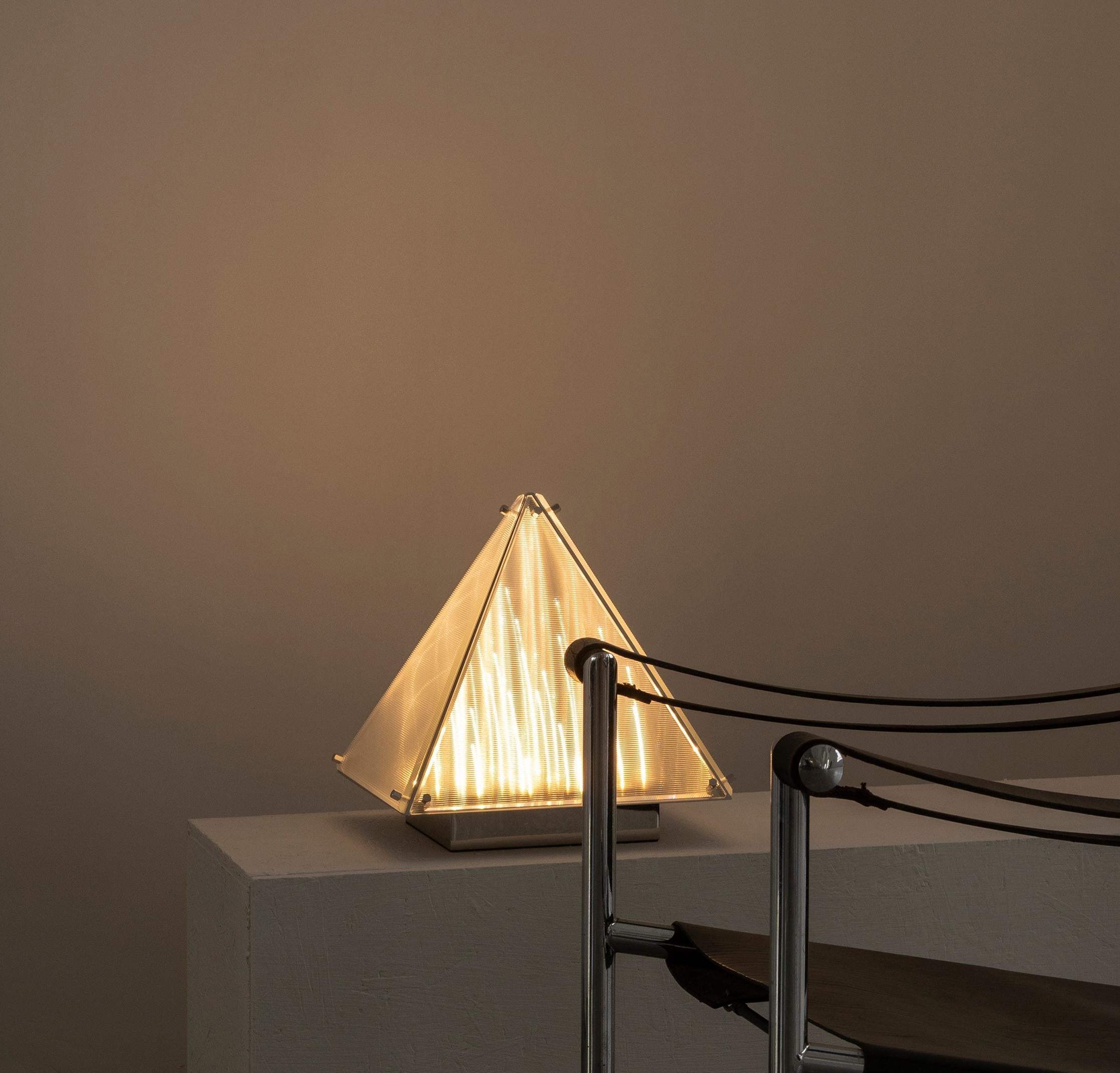 Fragment #04 Table Lamp