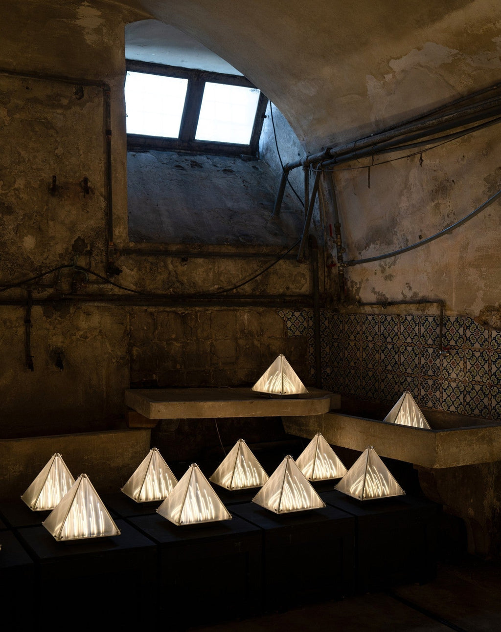 Fragment #04 Table Lamp