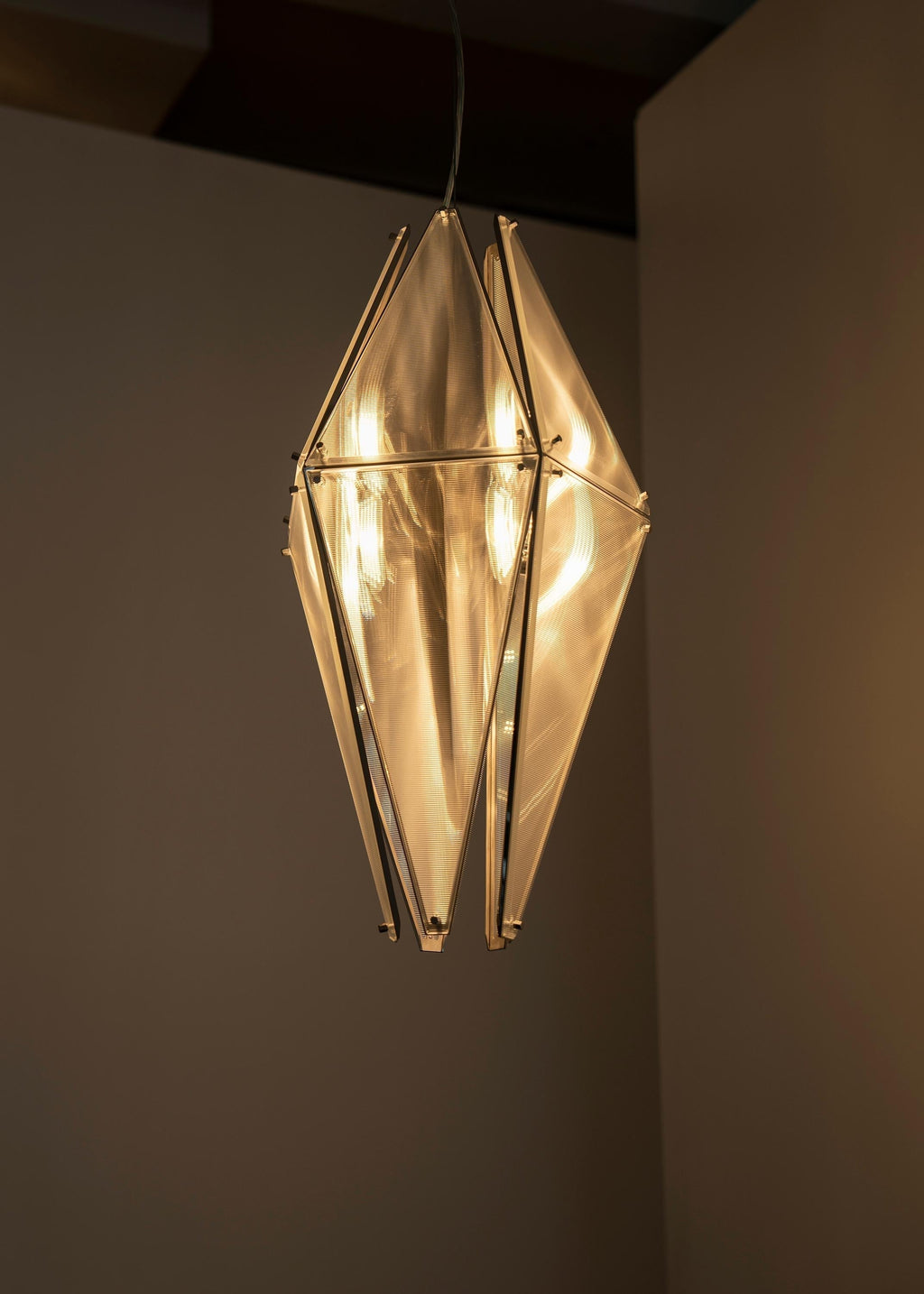 Fragment #08 Pendant Light