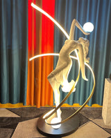 Frigg Sculpture Floor Lamp