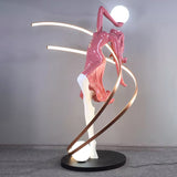 Frigg Sculpture Floor Lamp