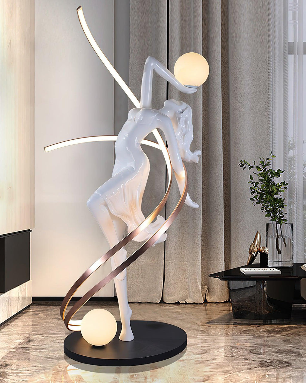 Frigg Sculpture Floor Lamp