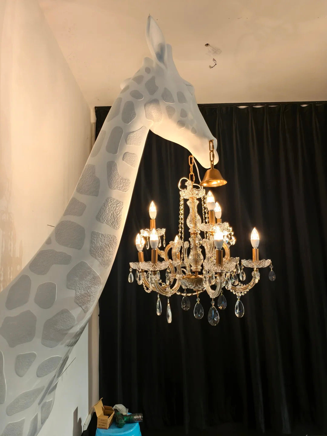 Giraffe Sculpture Wall Lamp