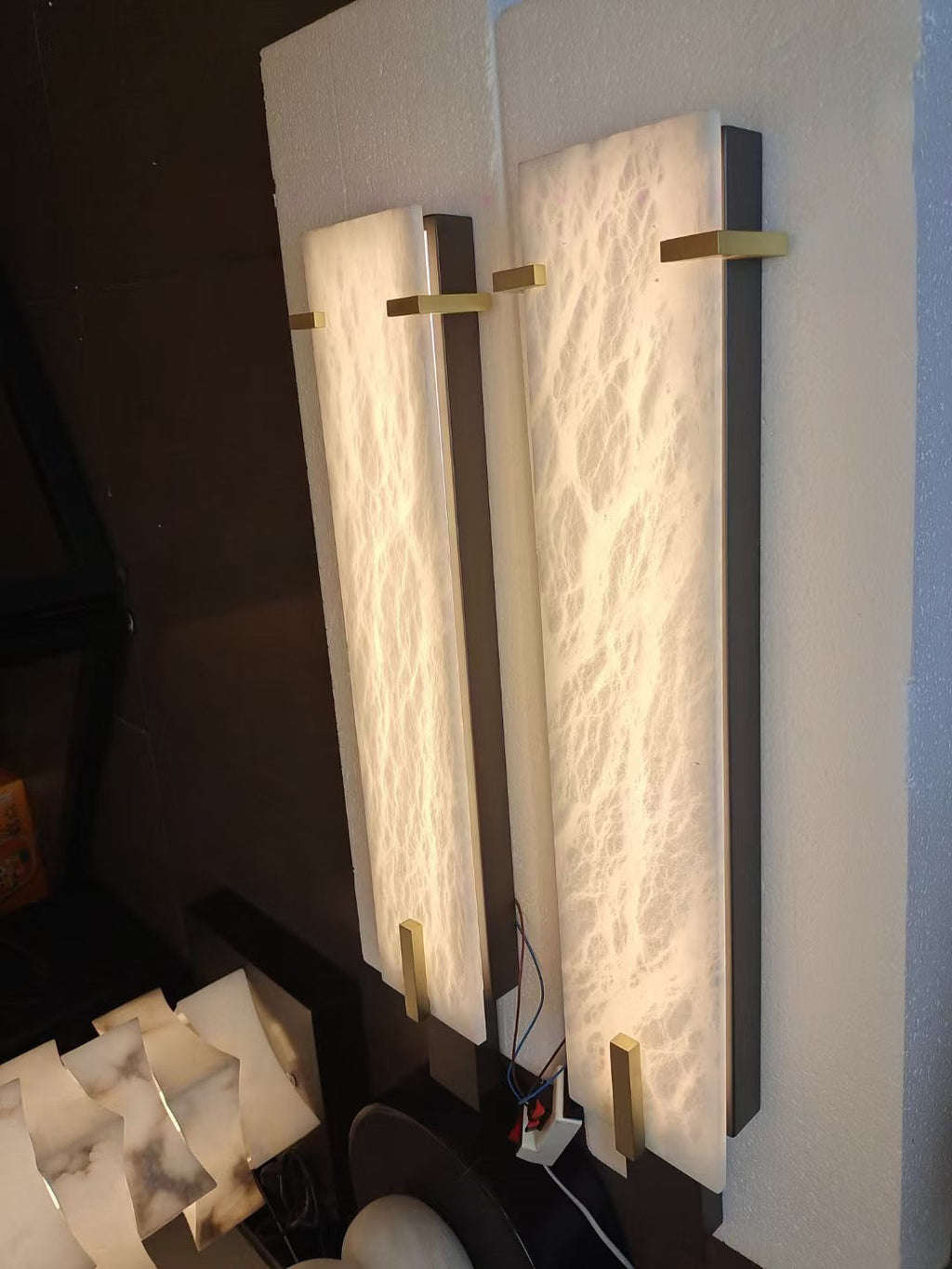 Golden Hoop Alabaster Wall Sconce