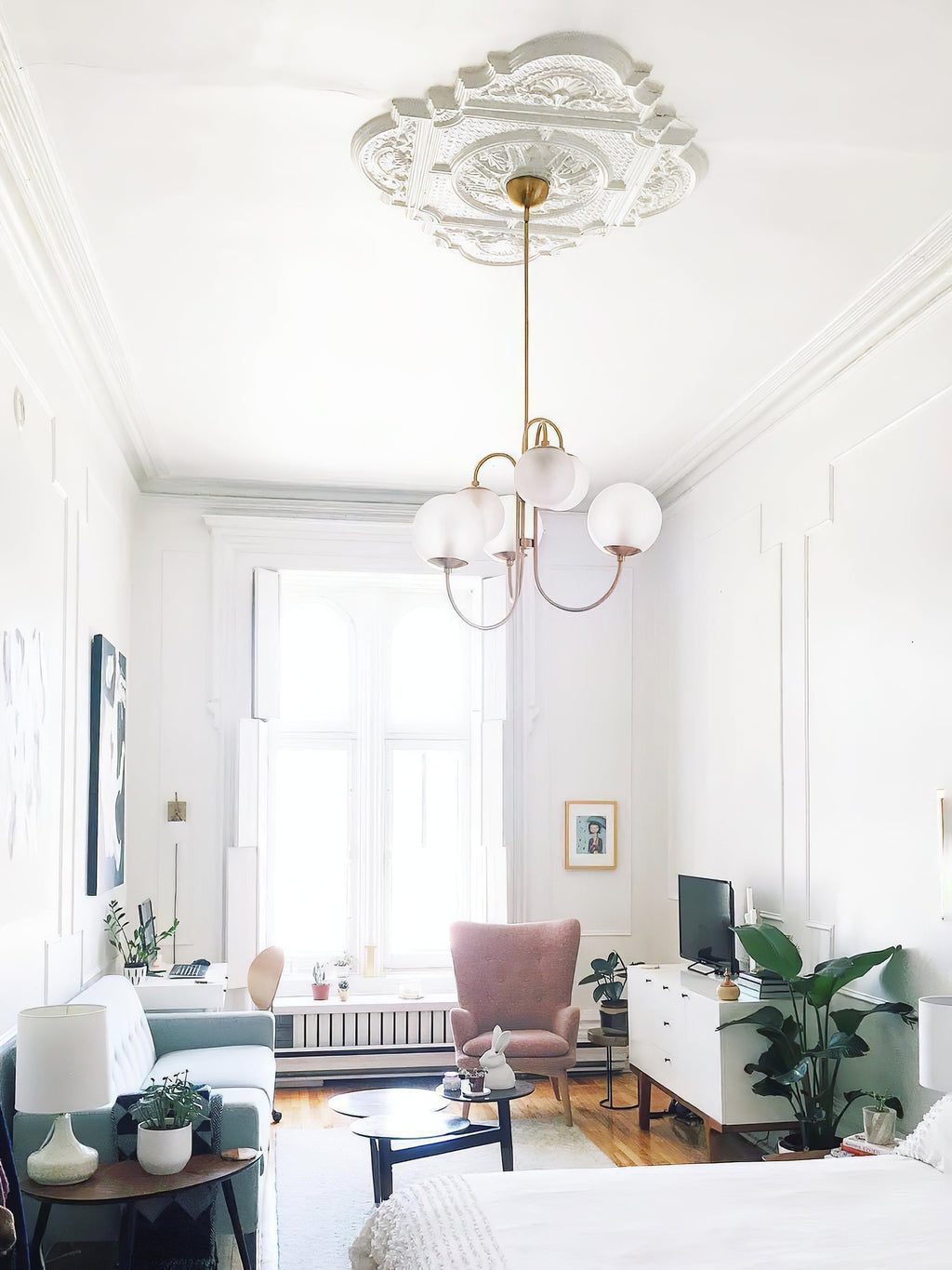 Nakia Chandelier