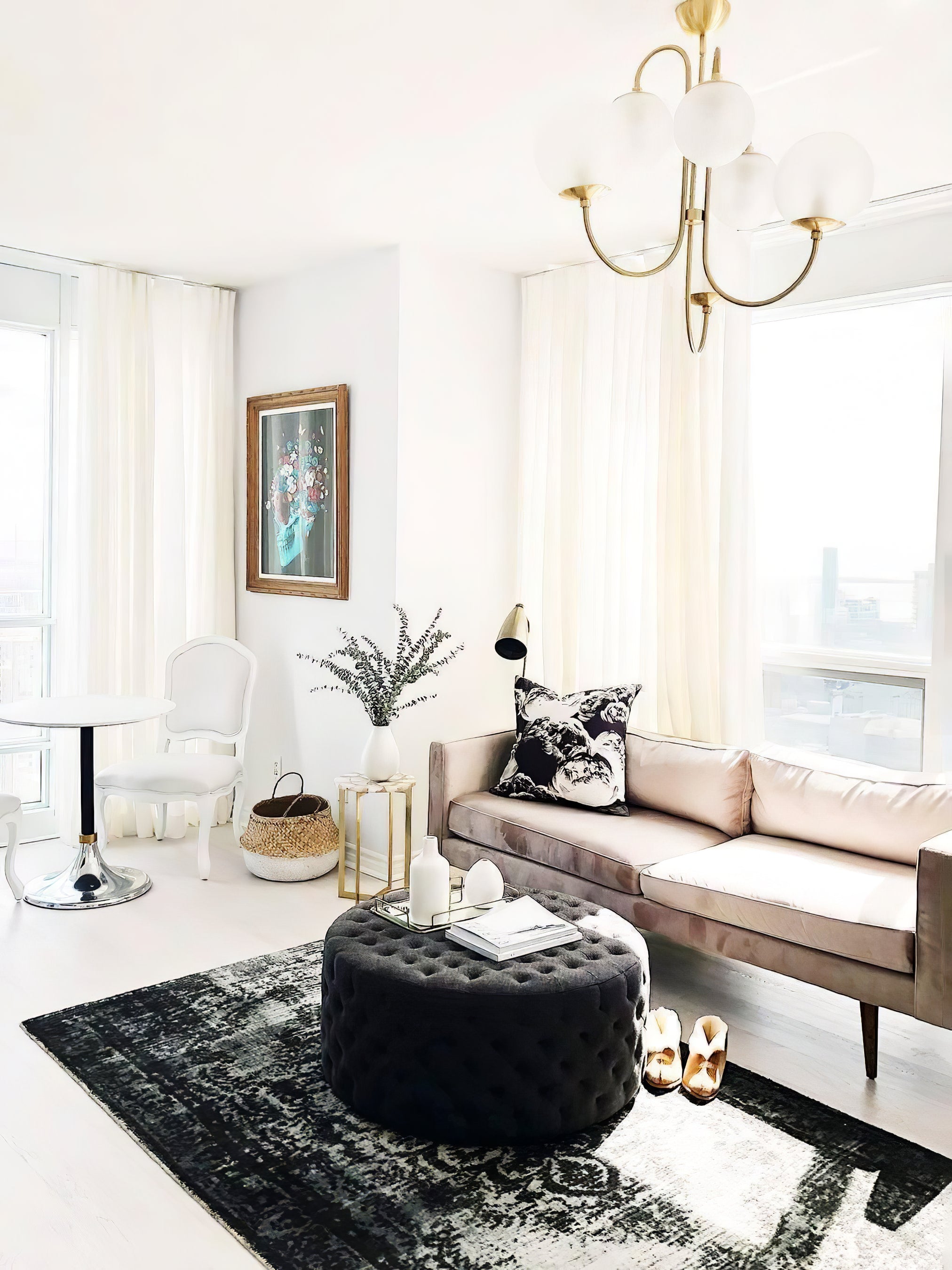 Nakia Chandelier