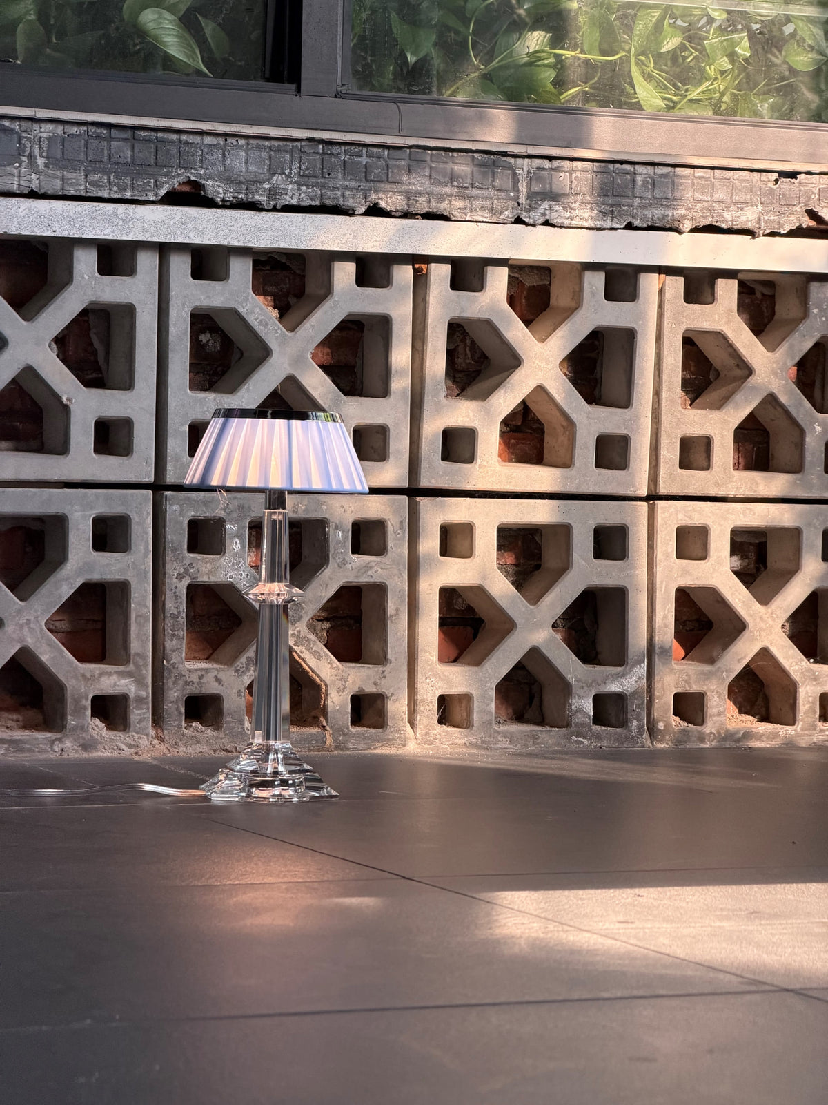 Grant Crystal Table Lamp