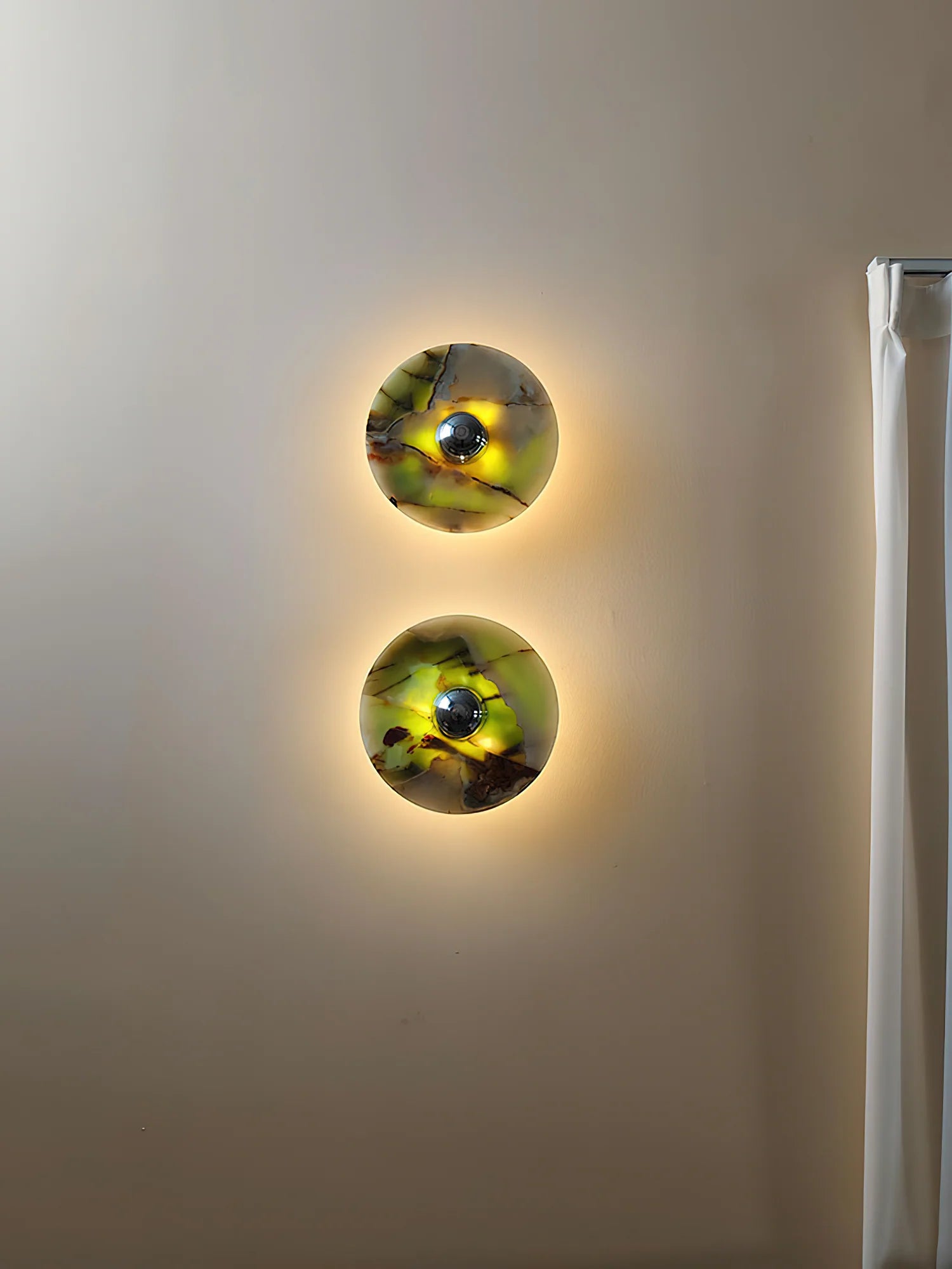 Green Onyx - Mineral Sconce