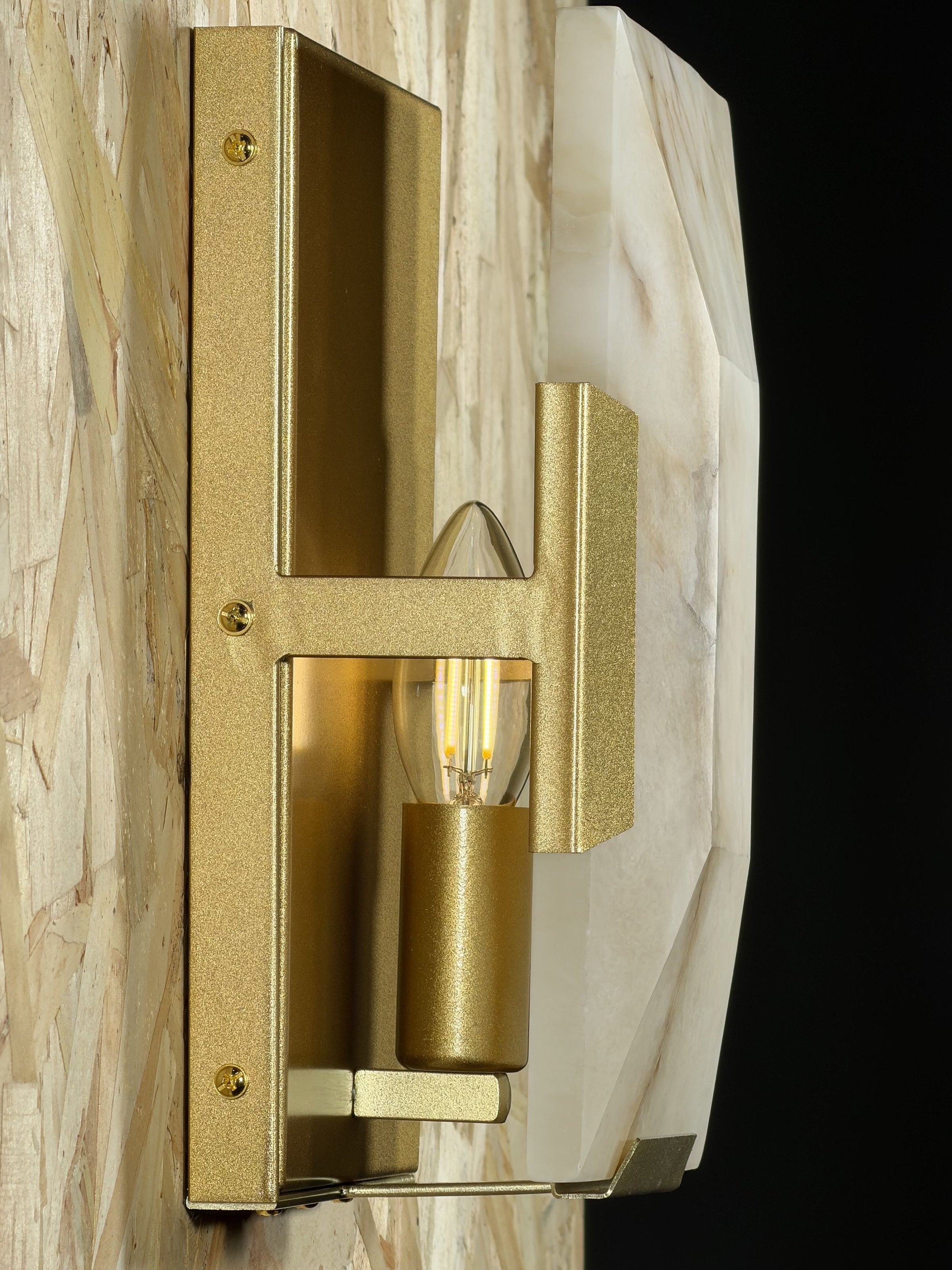 Harlow Alabaster Sconce