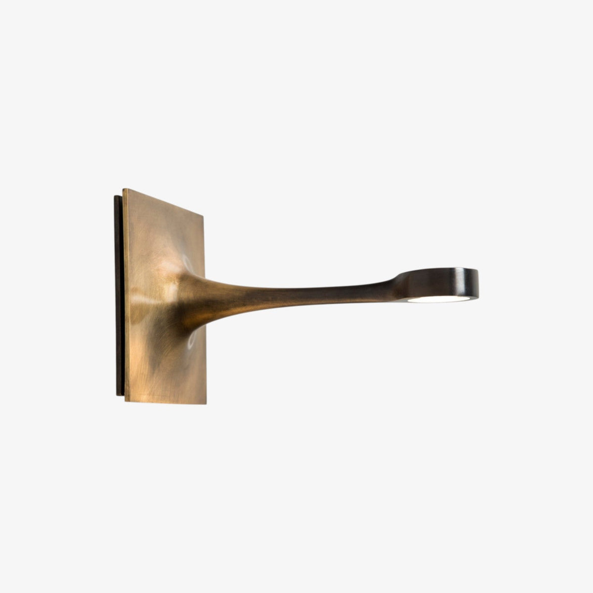 Harrington Wall Lamp