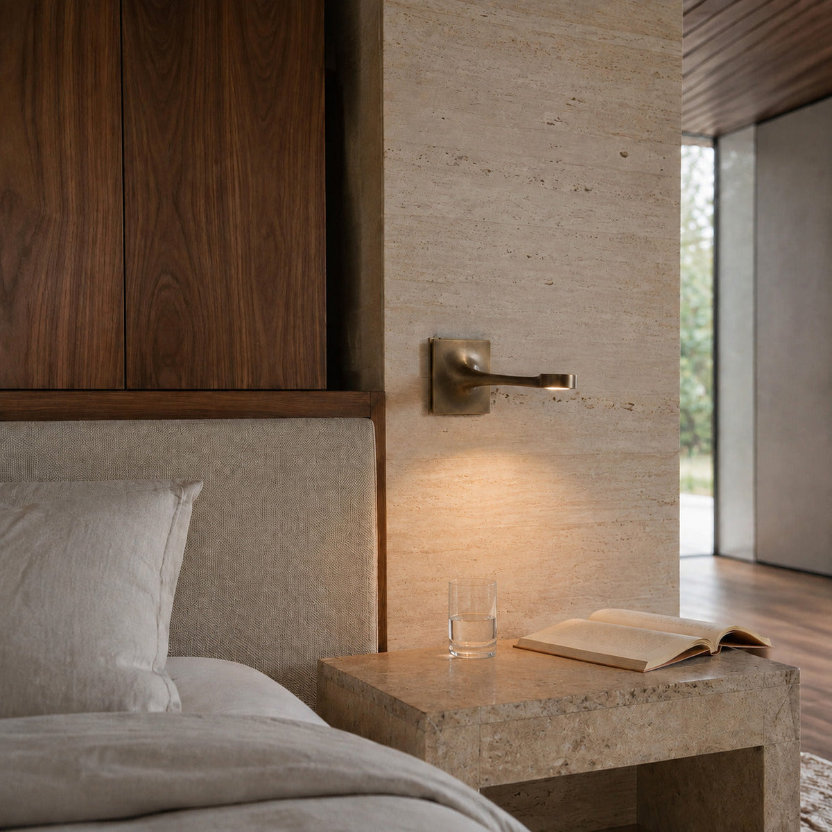 Harrington Wall Lamp