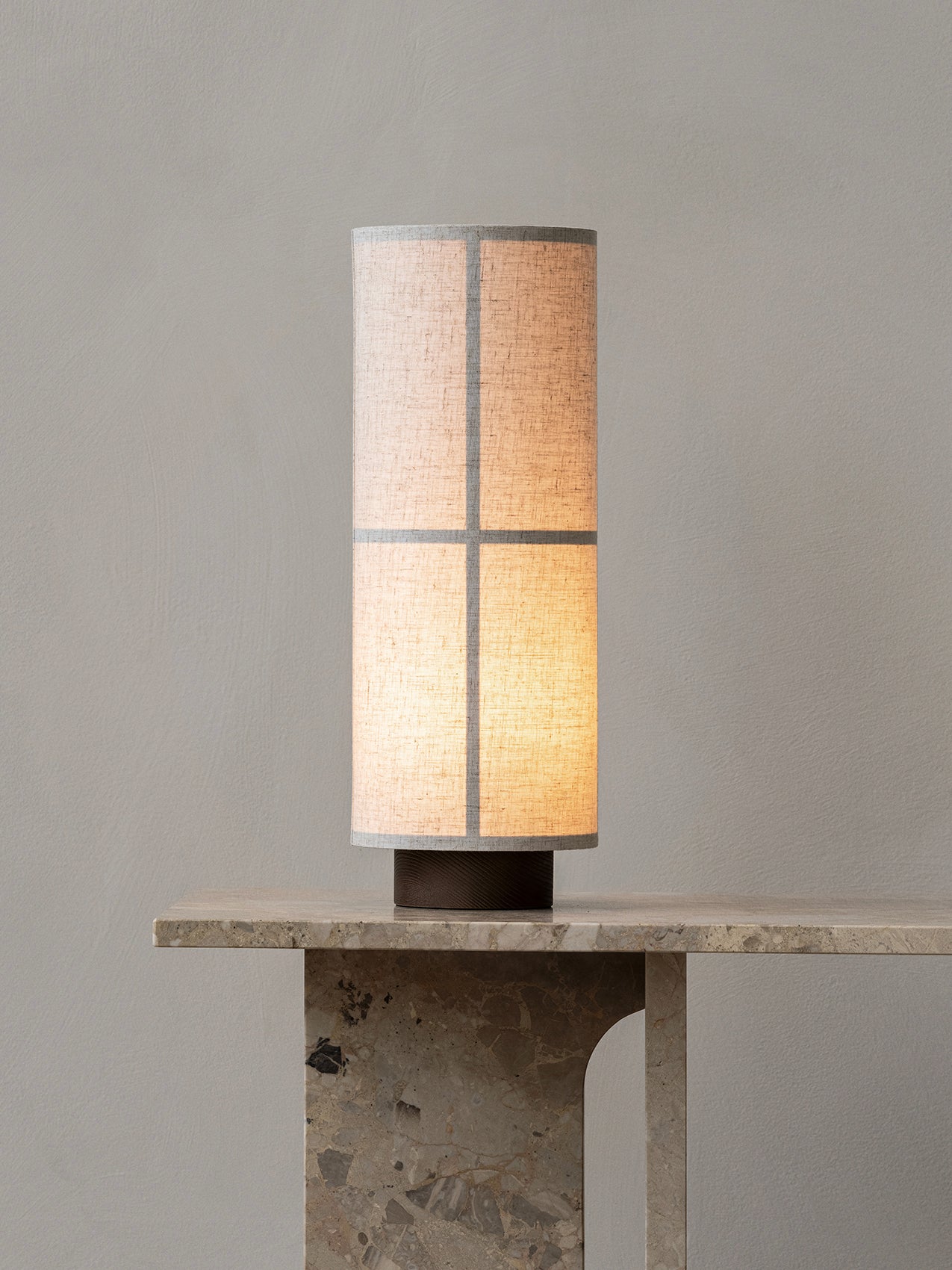Hashira Table Lamp
