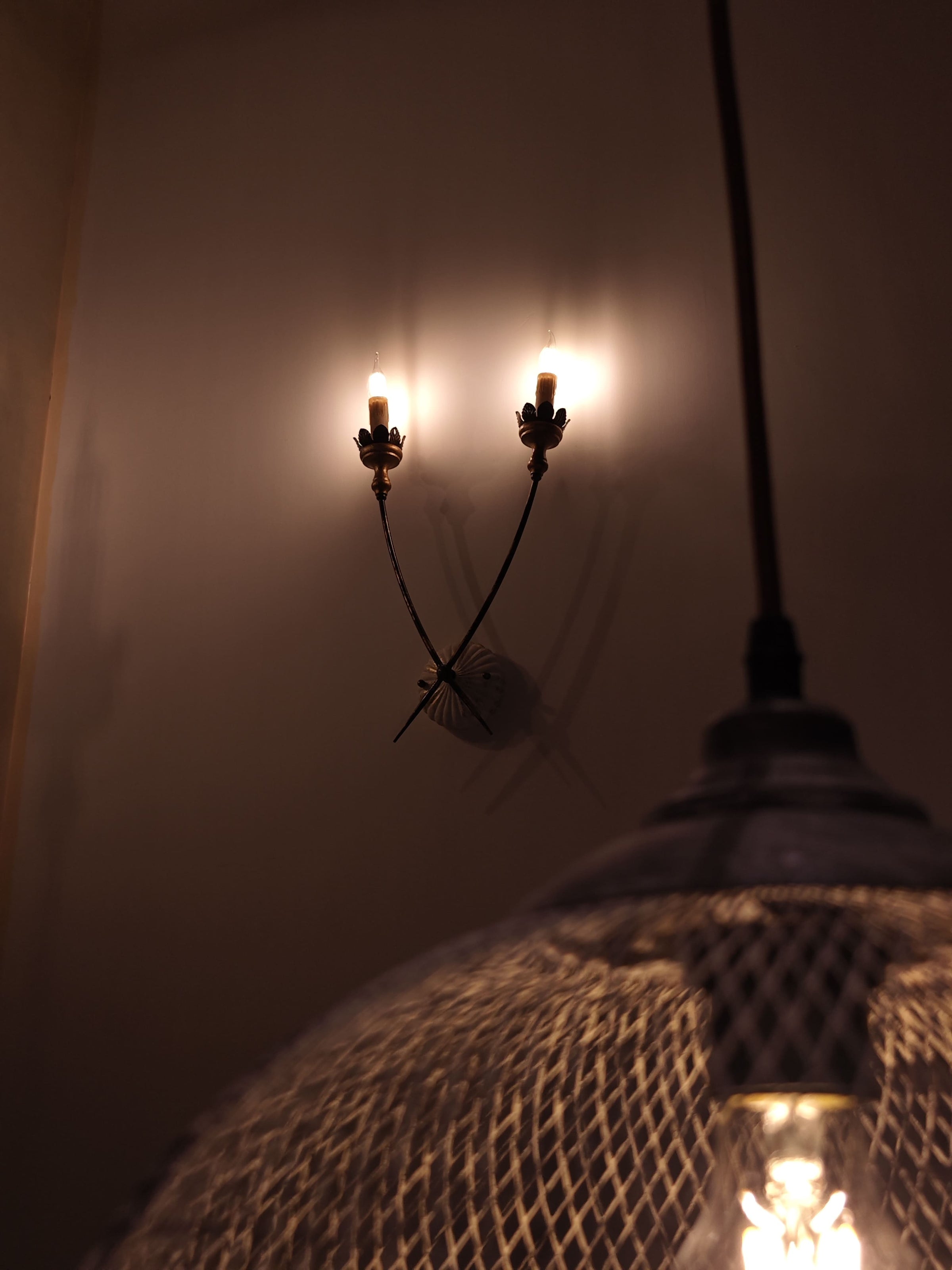 Hasselt Wall Sconce
