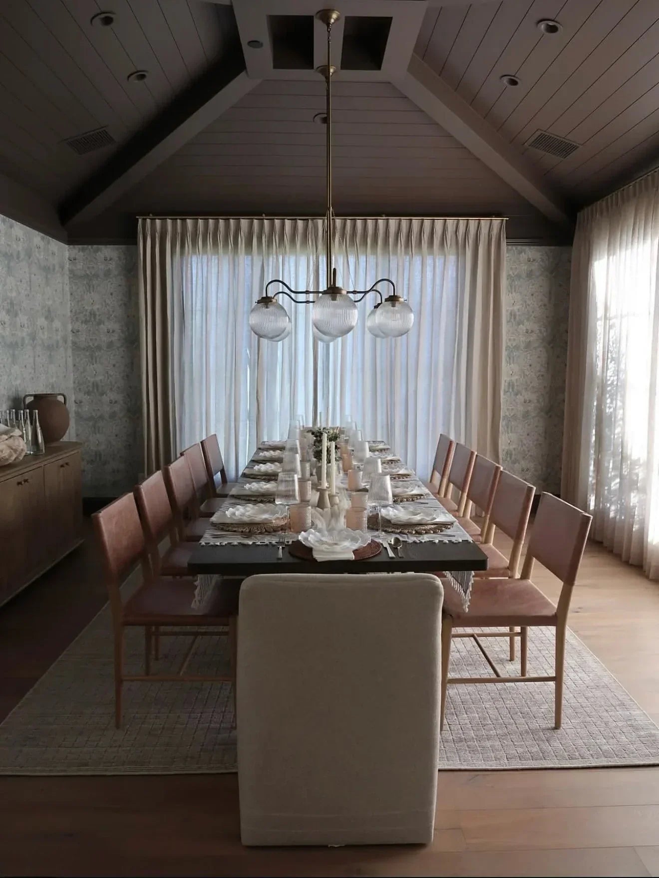 Floren Grande Chandelier