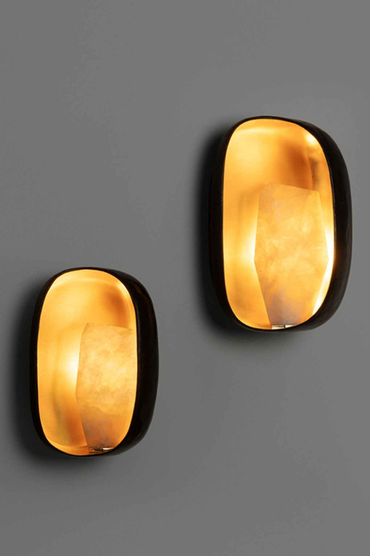 Hedra Sconce