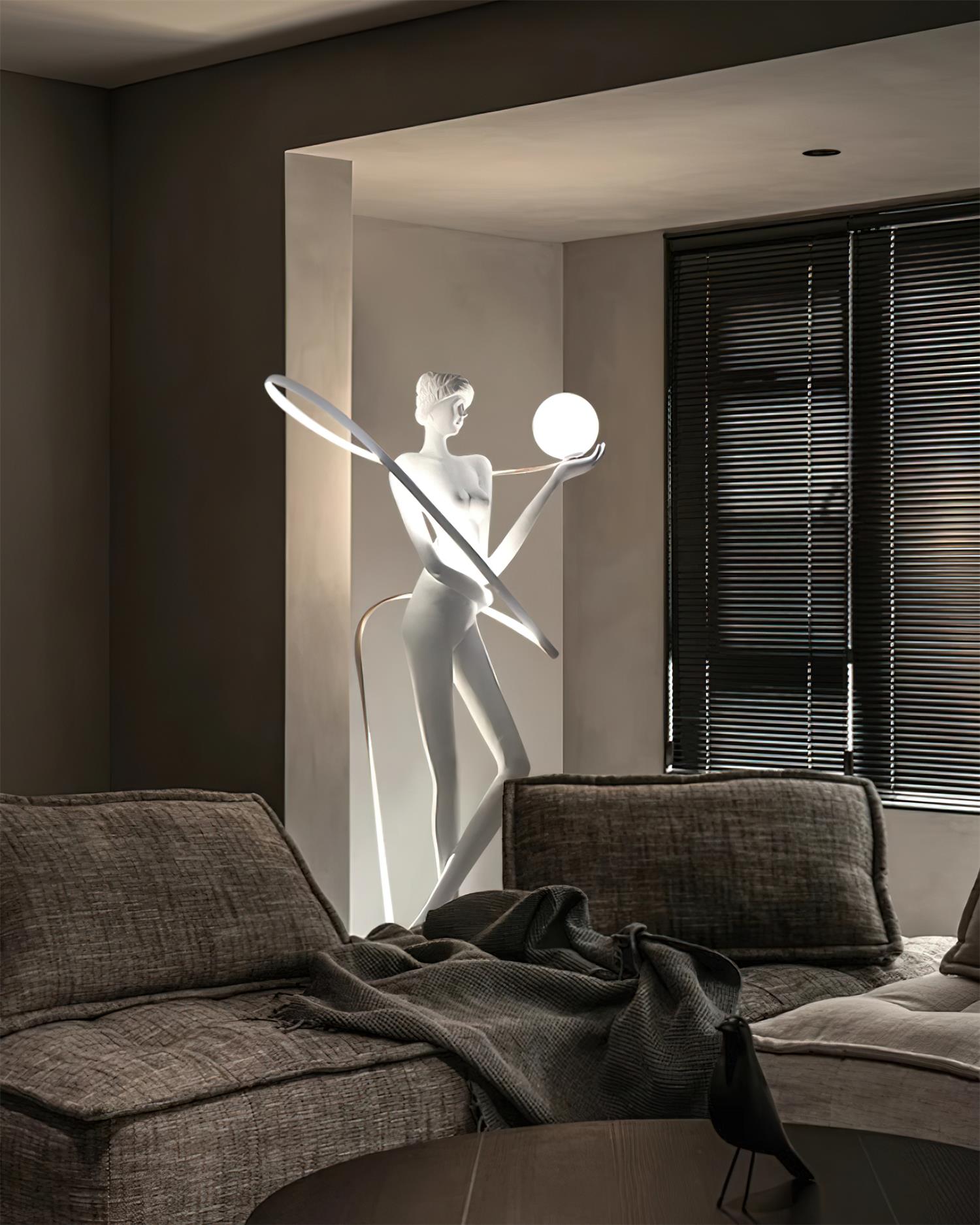 Hestia Sculpture Floor Lamp