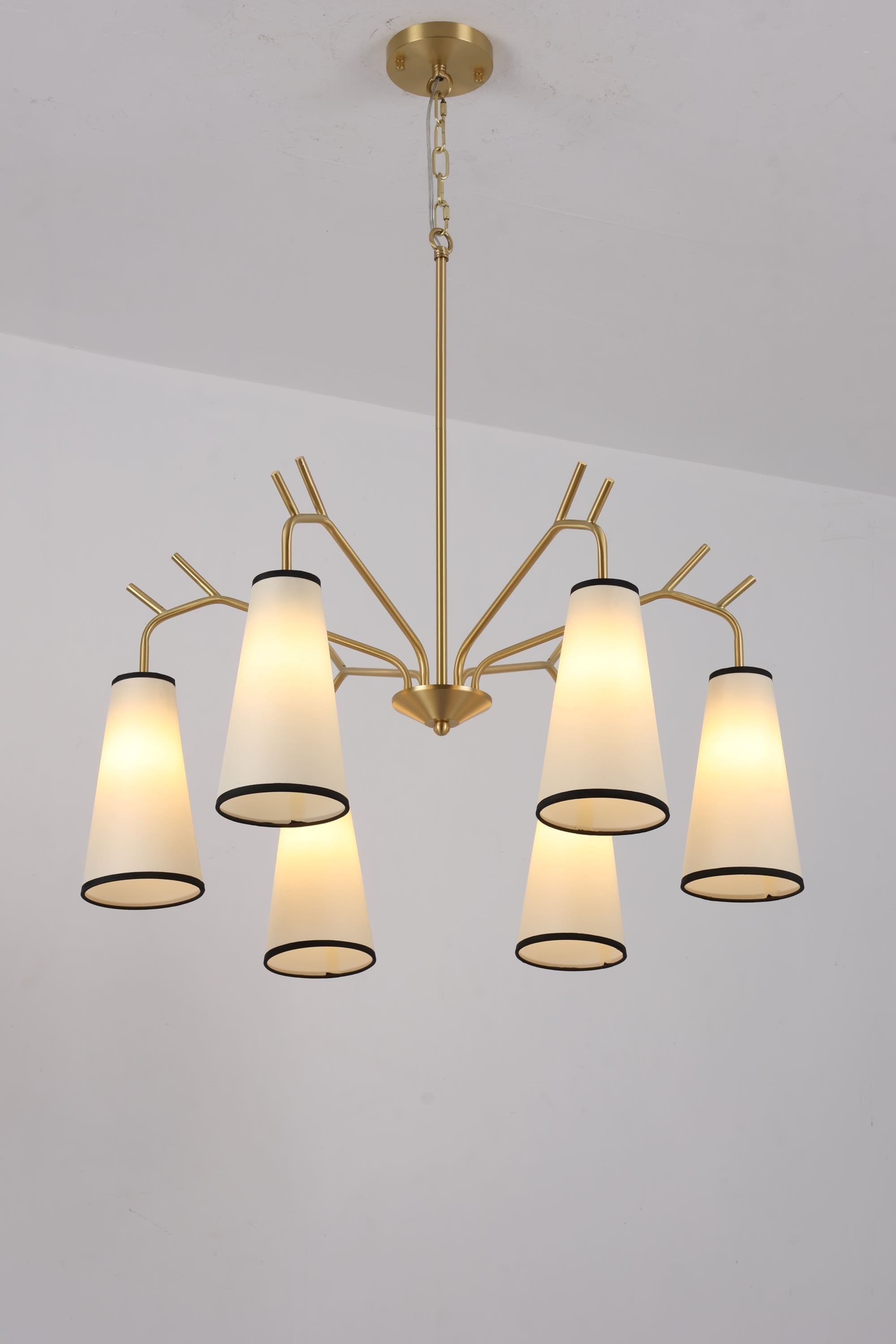 Horace Chandelier