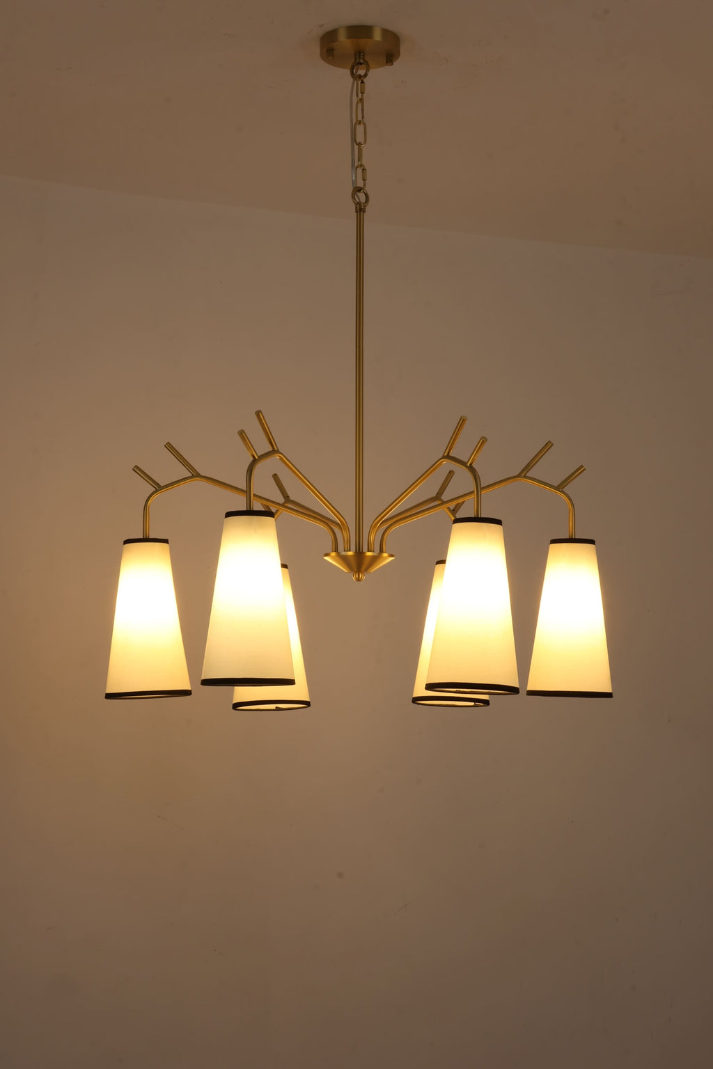 Horace Chandelier