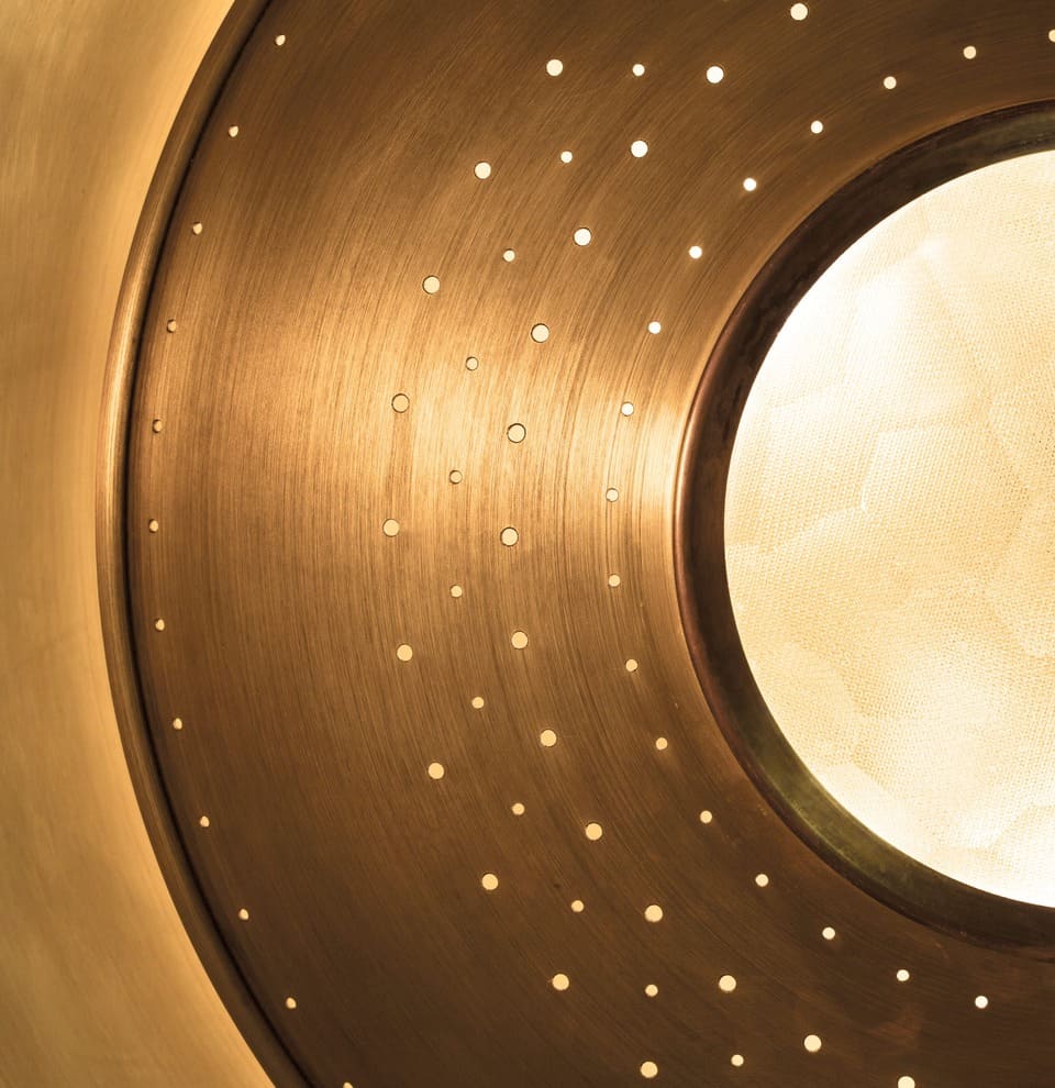 Iris Odyssey Sconce