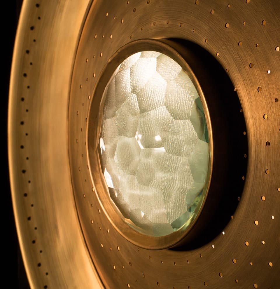 Iris Odyssey Sconce