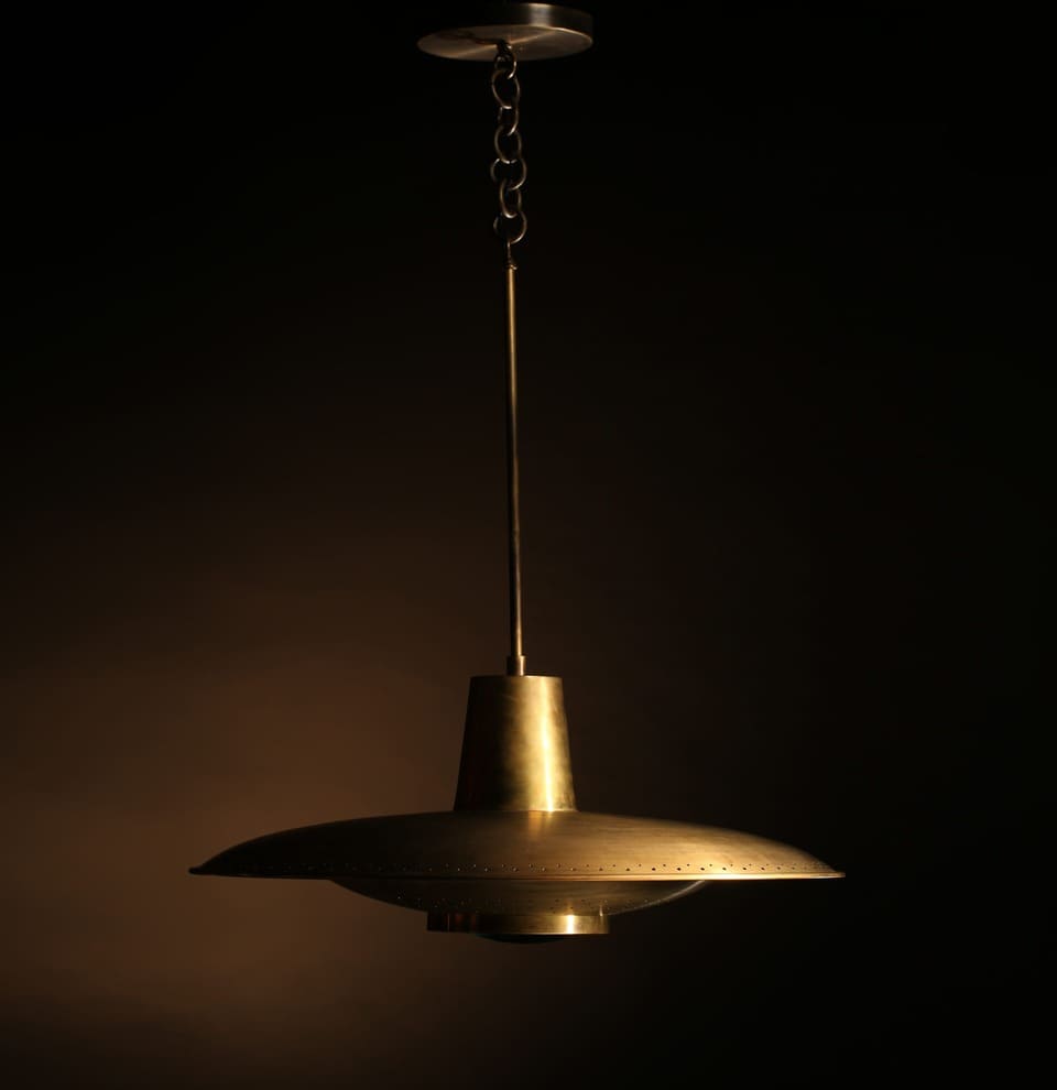 Iris Pendant Lamp