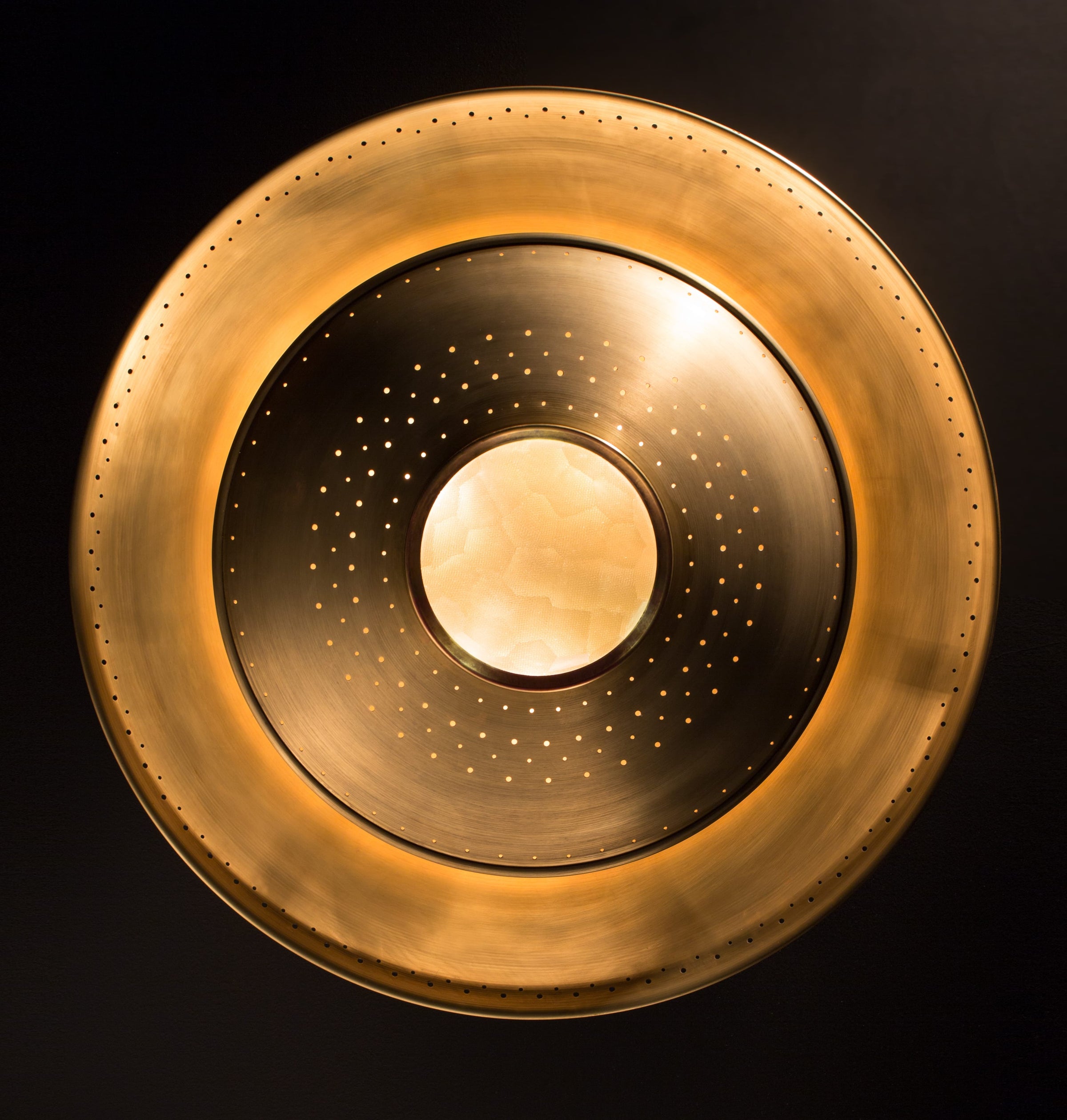 Iris Pendant Lamp