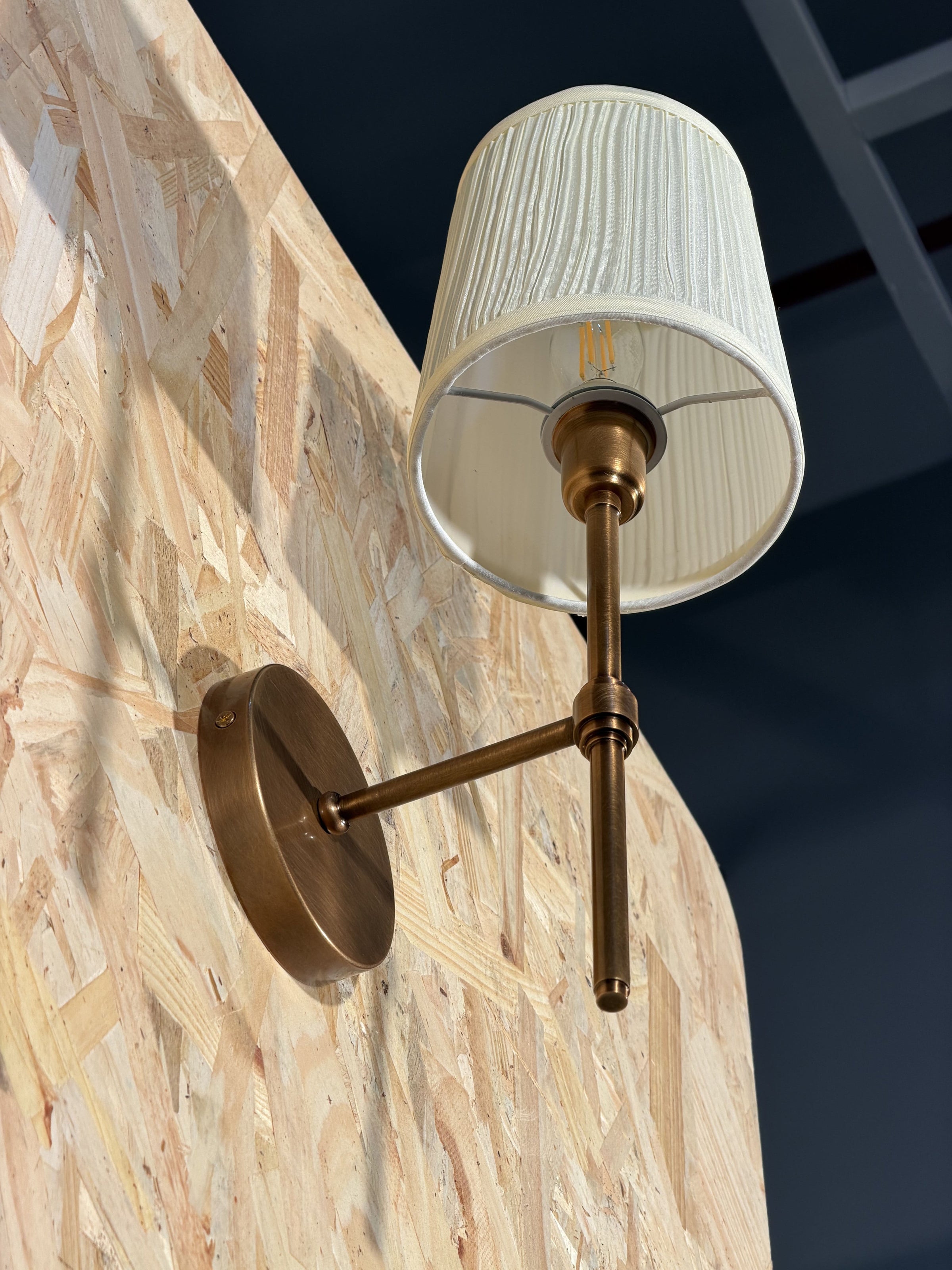 Isobella Wall Sconce