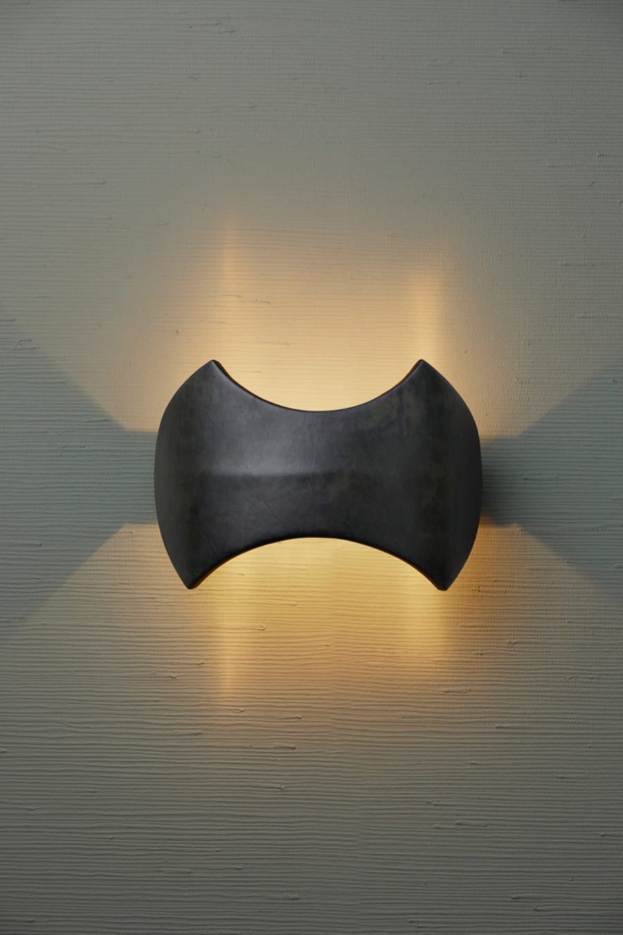 Isthmus Sconce