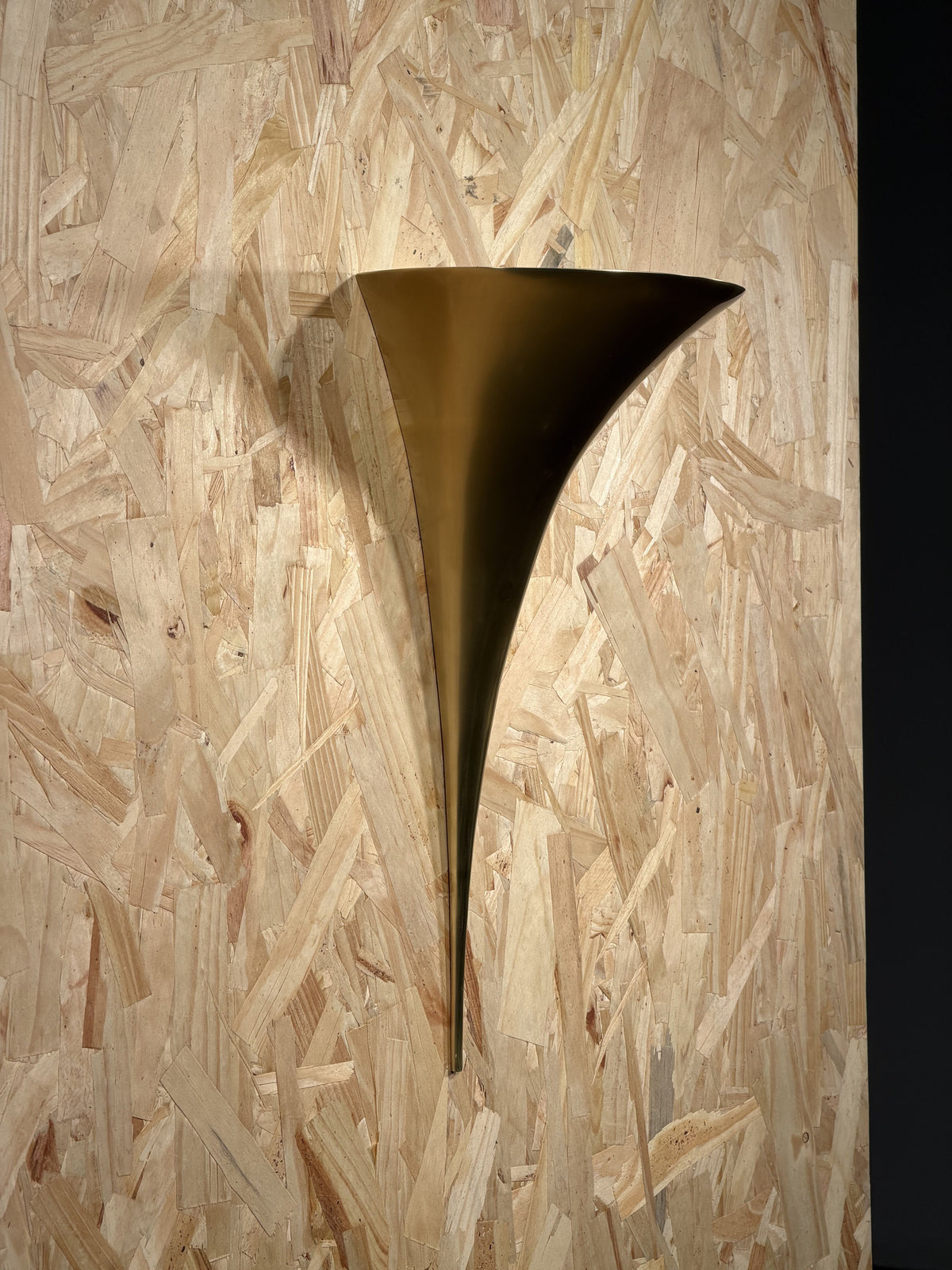 Jose Sconce