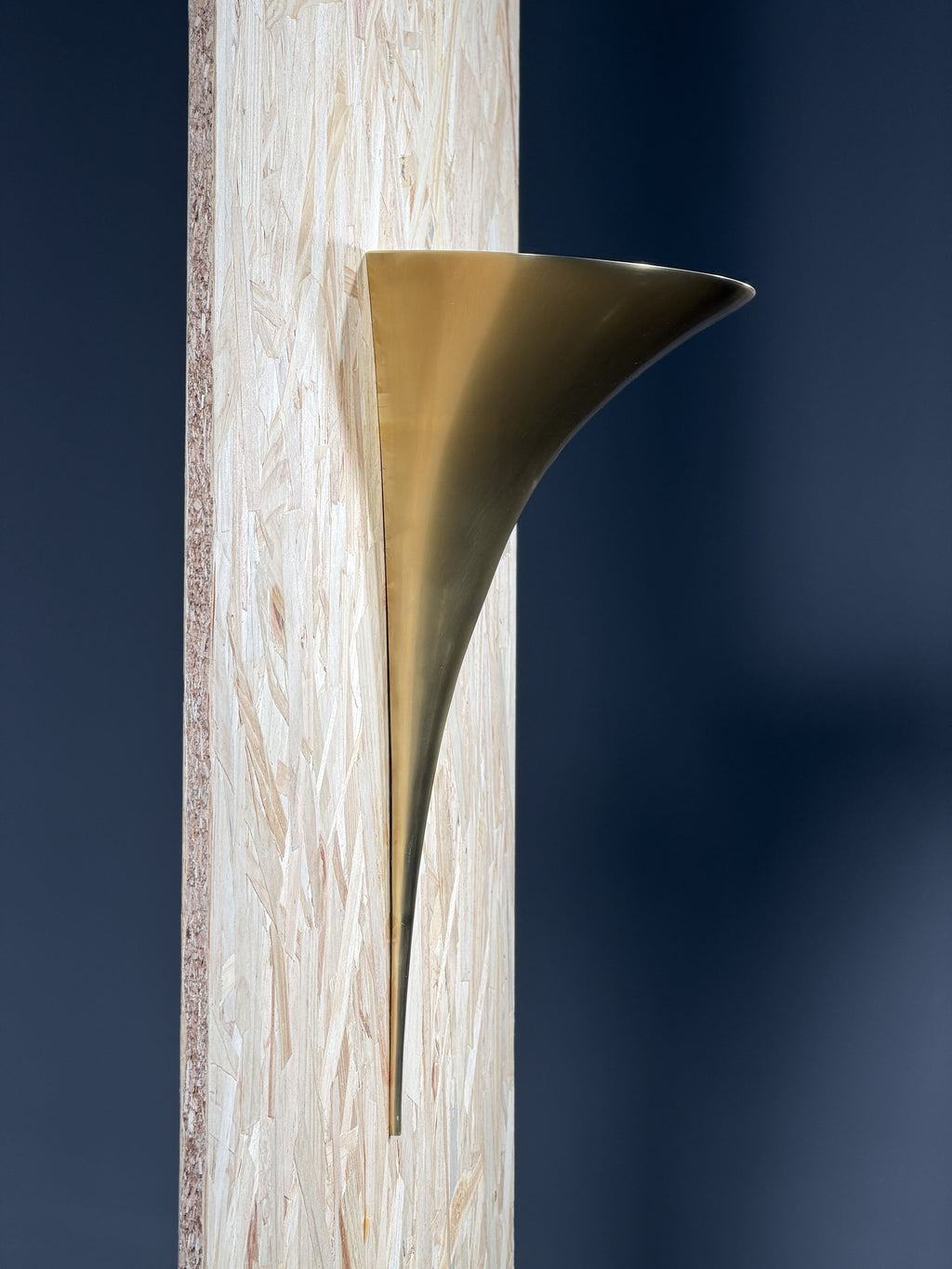 Jose Sconce
