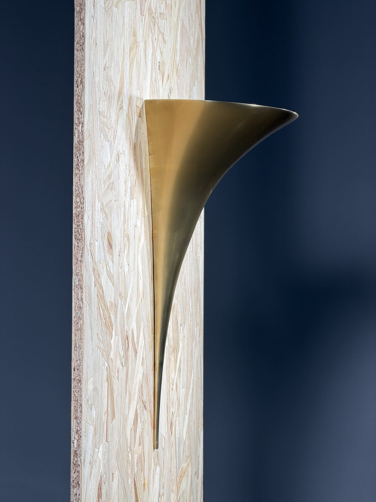 Jose Sconce