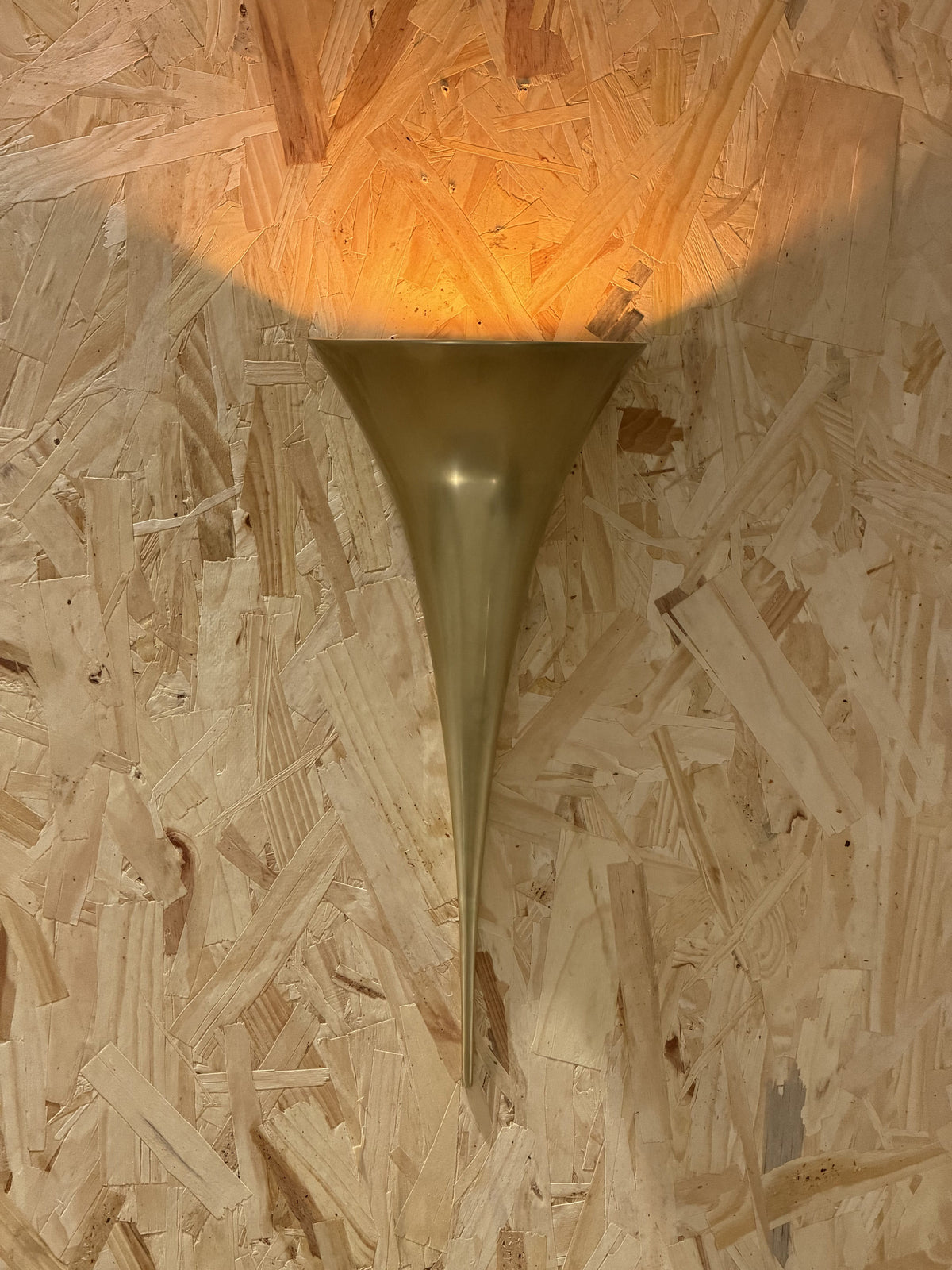 Jose Sconce
