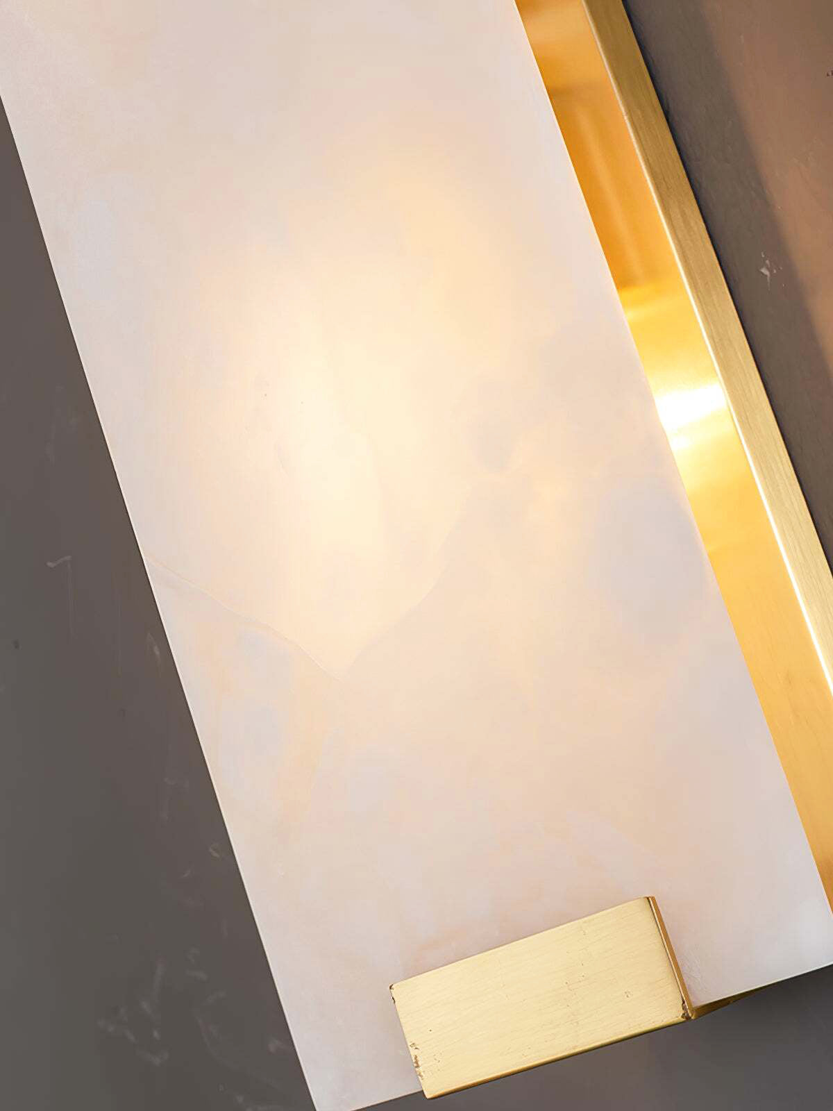 Kyla Alabaster Wall Sconce