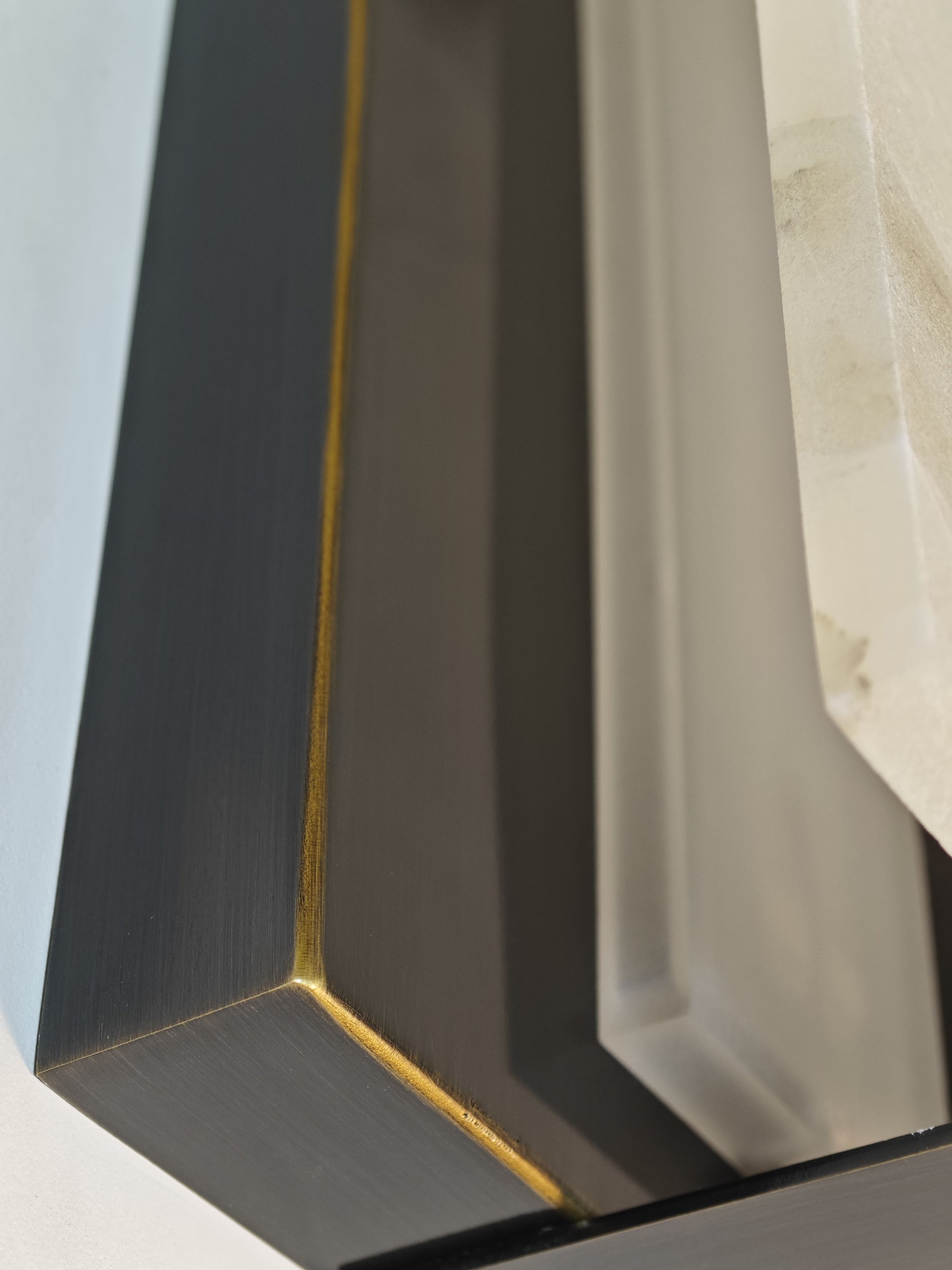 Kyla Alabaster Wall Sconce