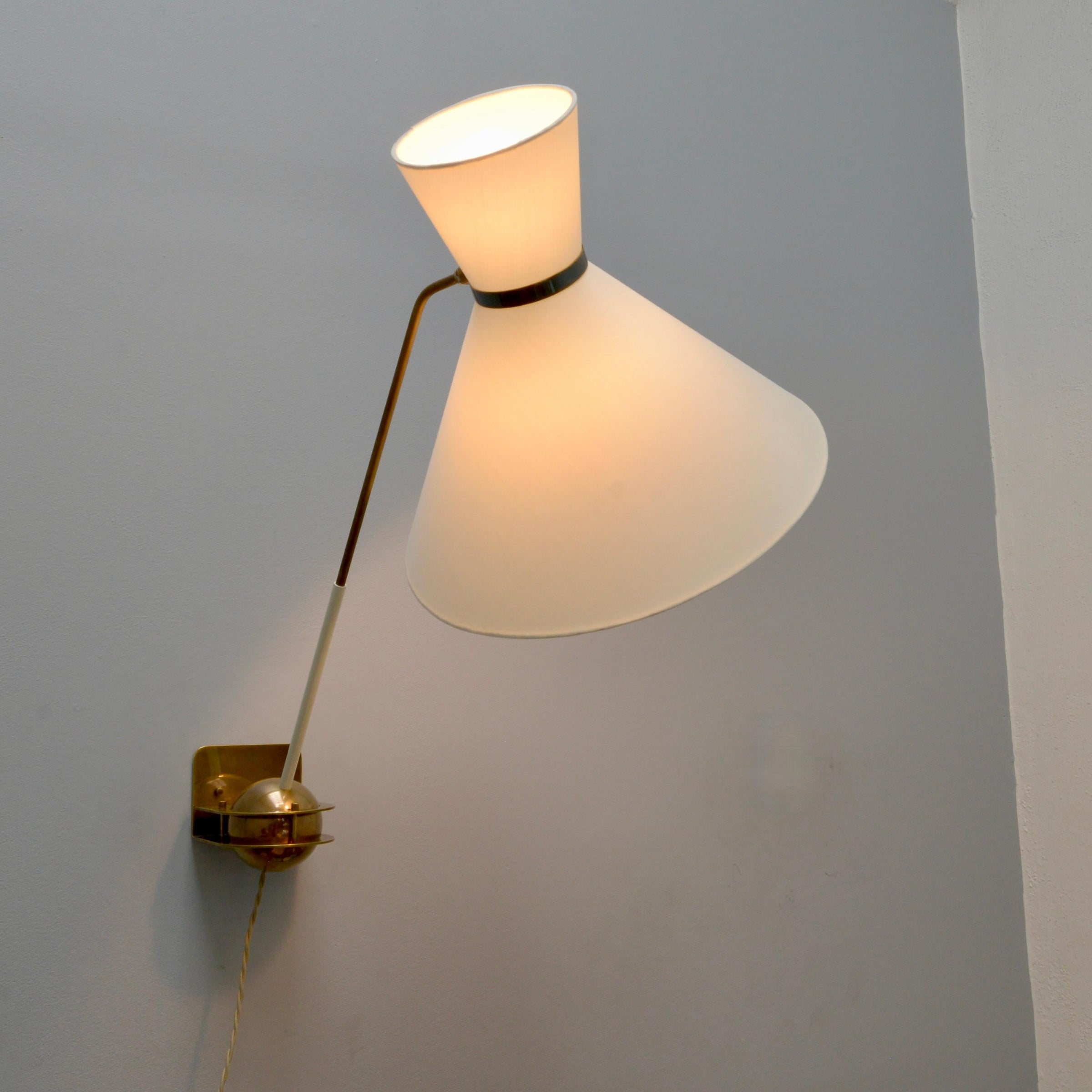 LU Sphere Wall Sconce