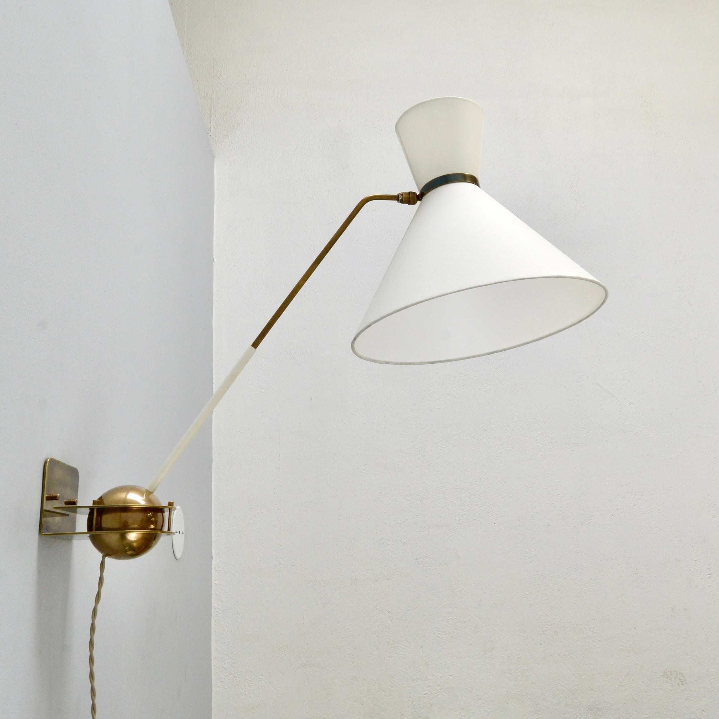 LU Sphere Wall Sconce