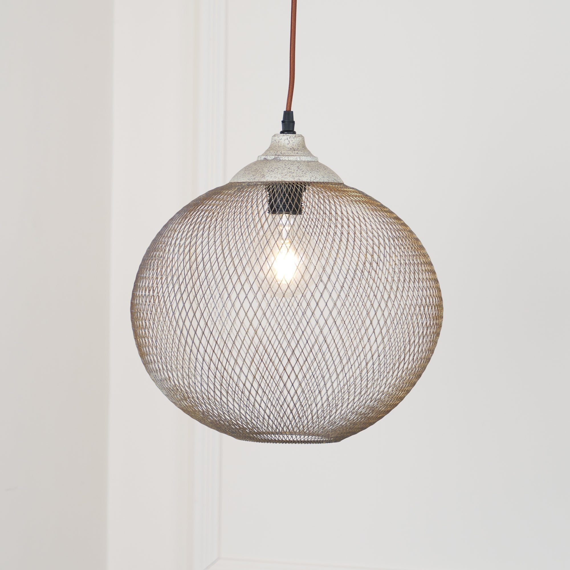 Lanister Mesh Pendant Light
