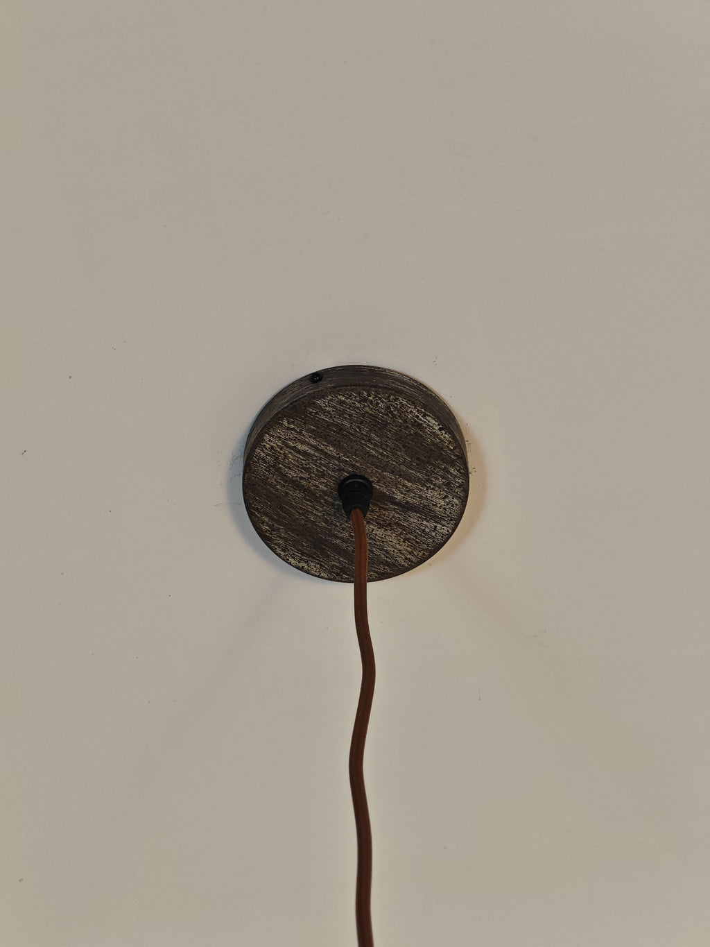 Lanister Mesh Pendant Light