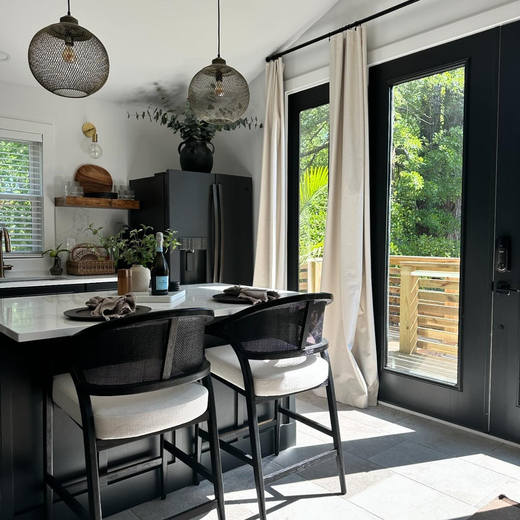 Lanister Mesh Pendant Light