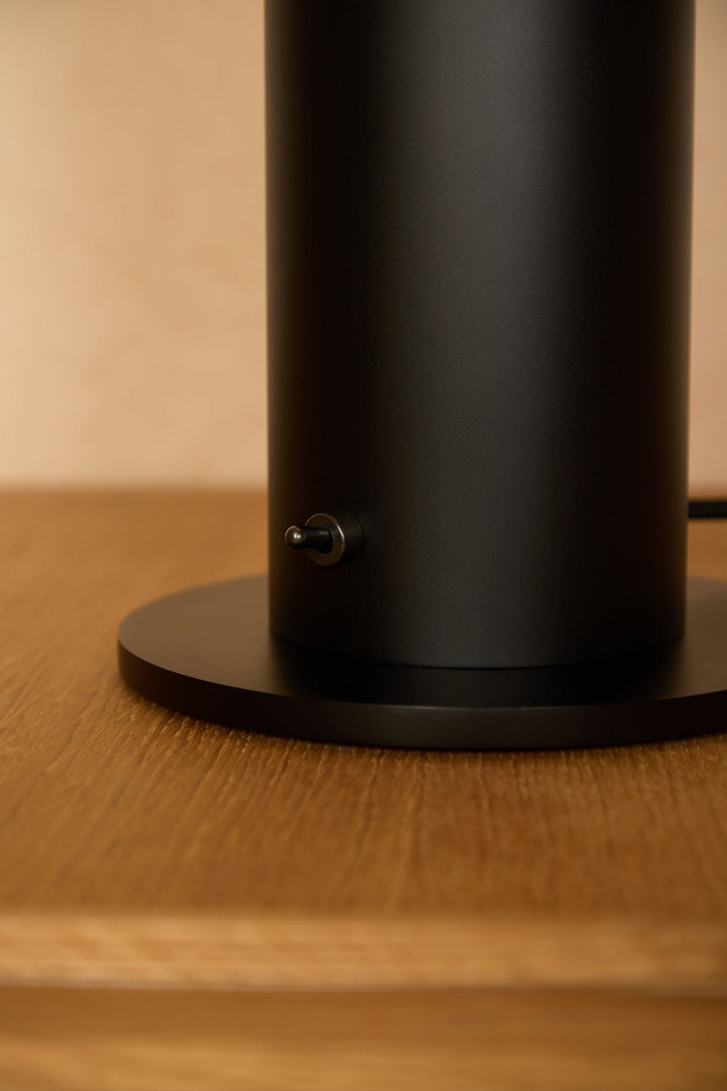 Lara Table Lamp