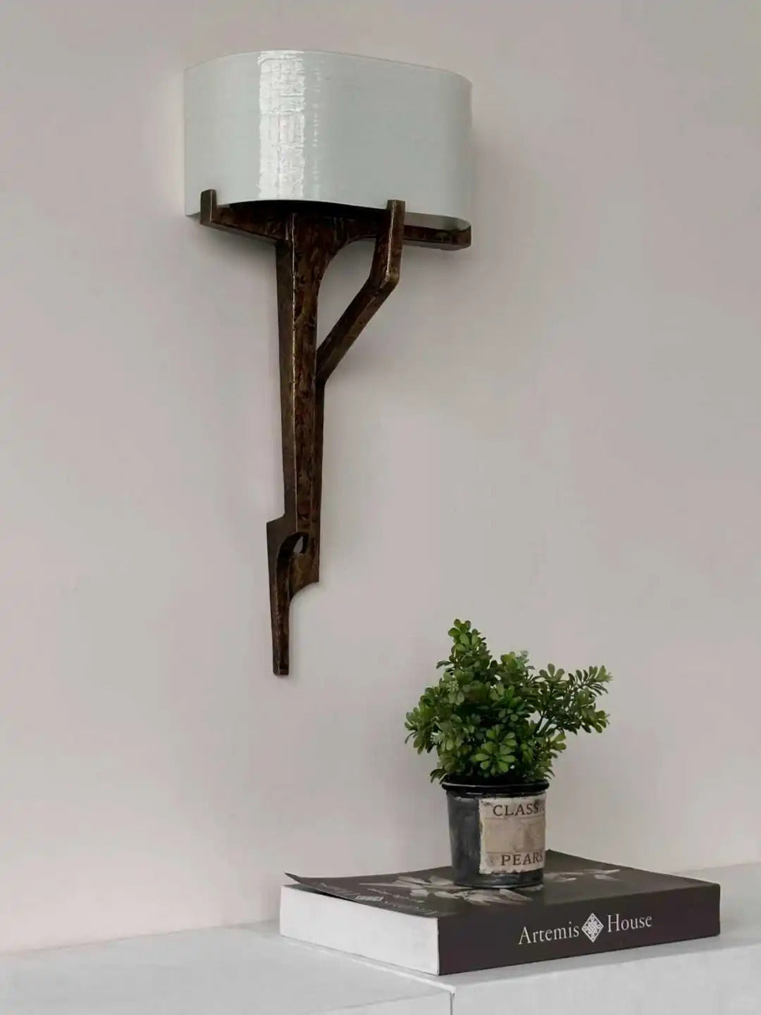 Left Facing Sconce
