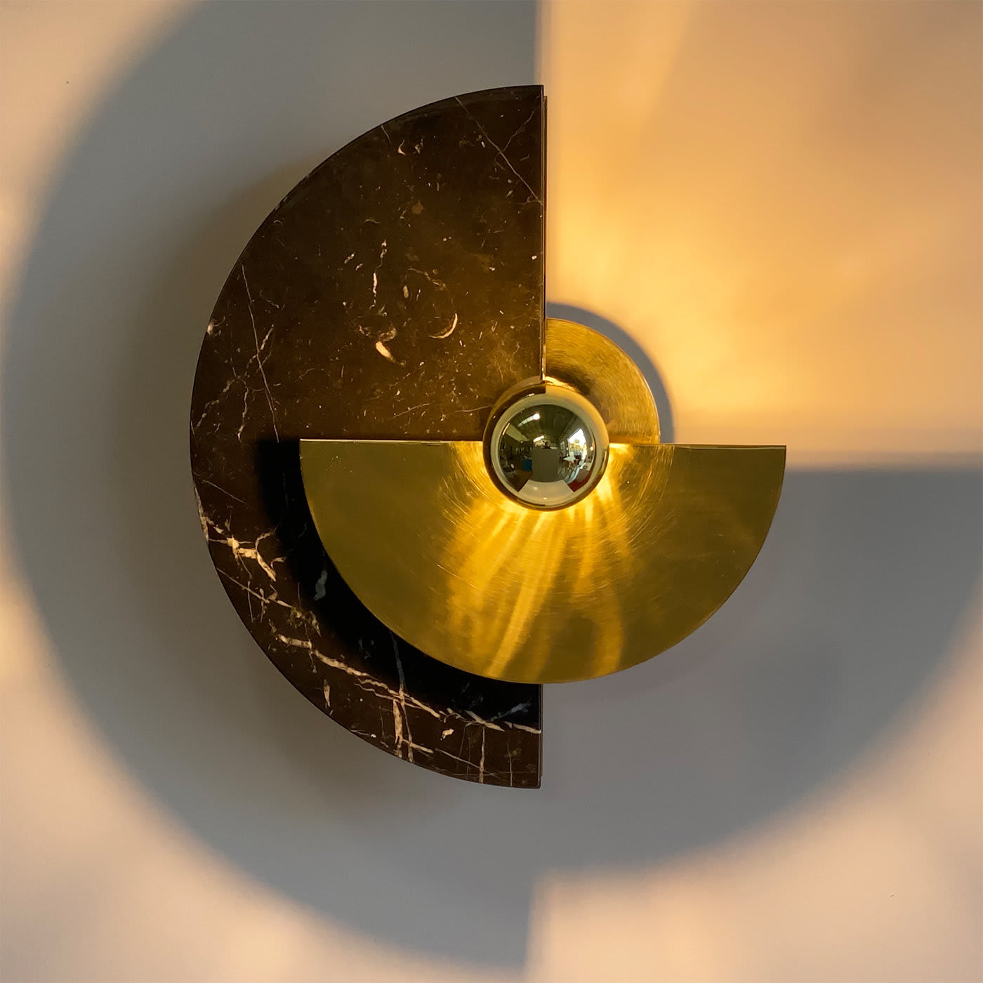 Levante Wall Sconce