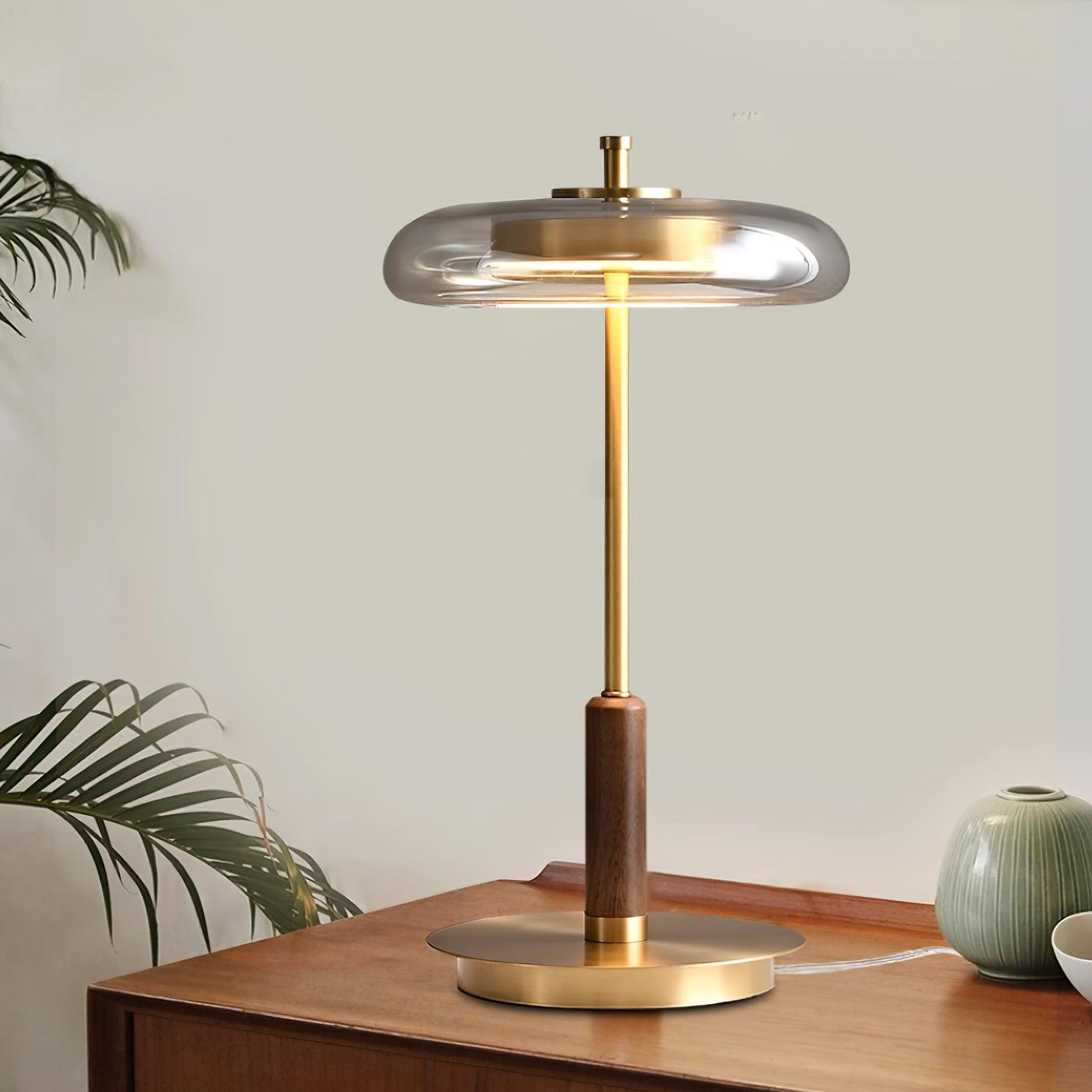 Loba Table Lamp