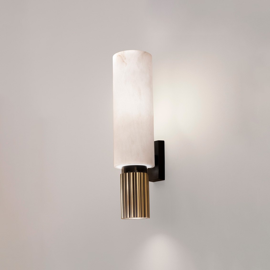 Lucy Sconce