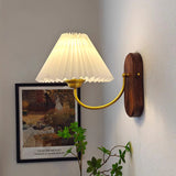 Rosa Vintage Wall Sconce