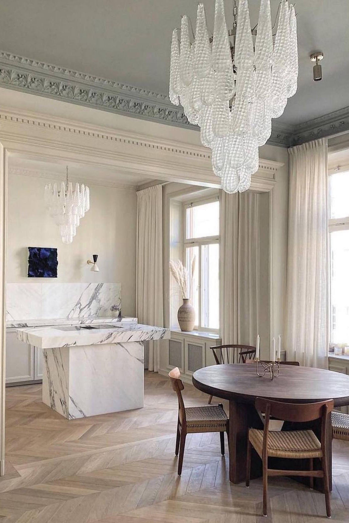Marianela Chandelier