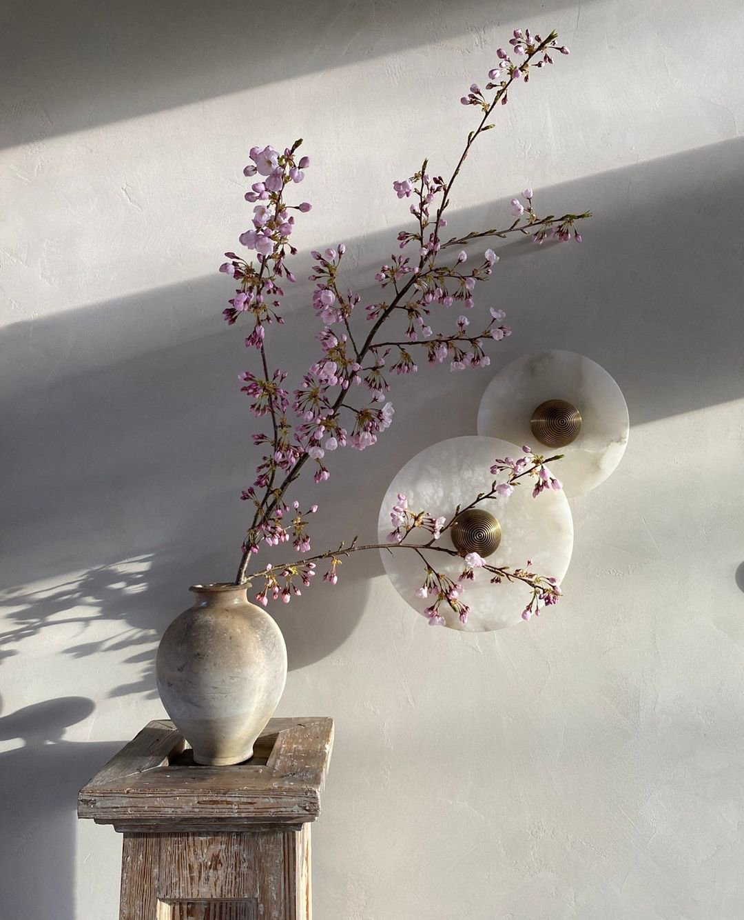Median Surface Sconce Single