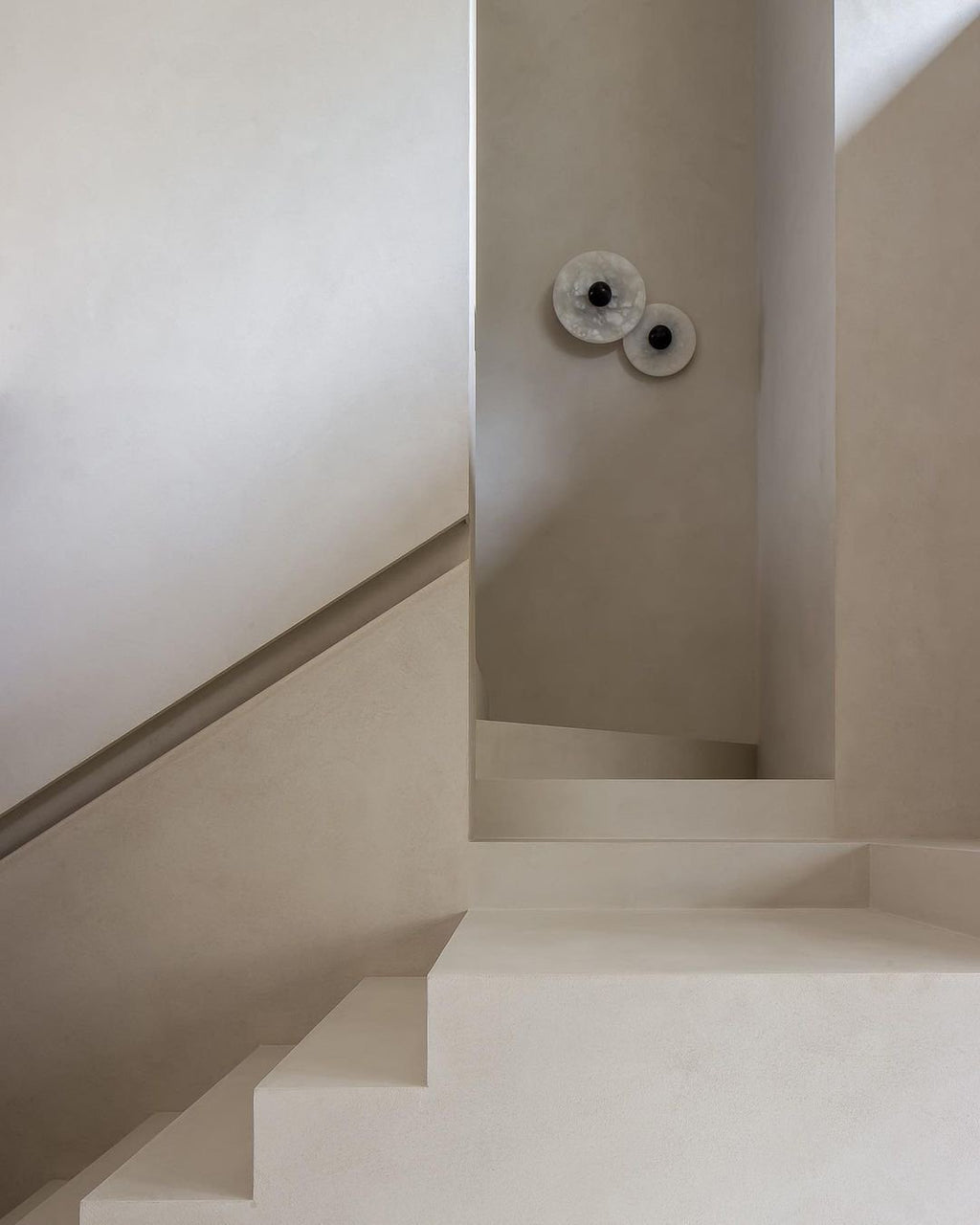 Median Surface Sconce Single